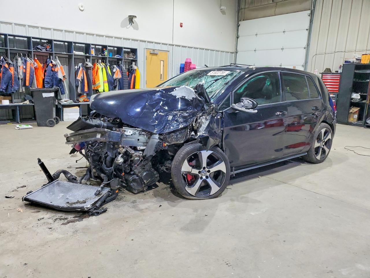 3VW4T7AUXFM095768 · 2015 VOLKSWAGEN GTI