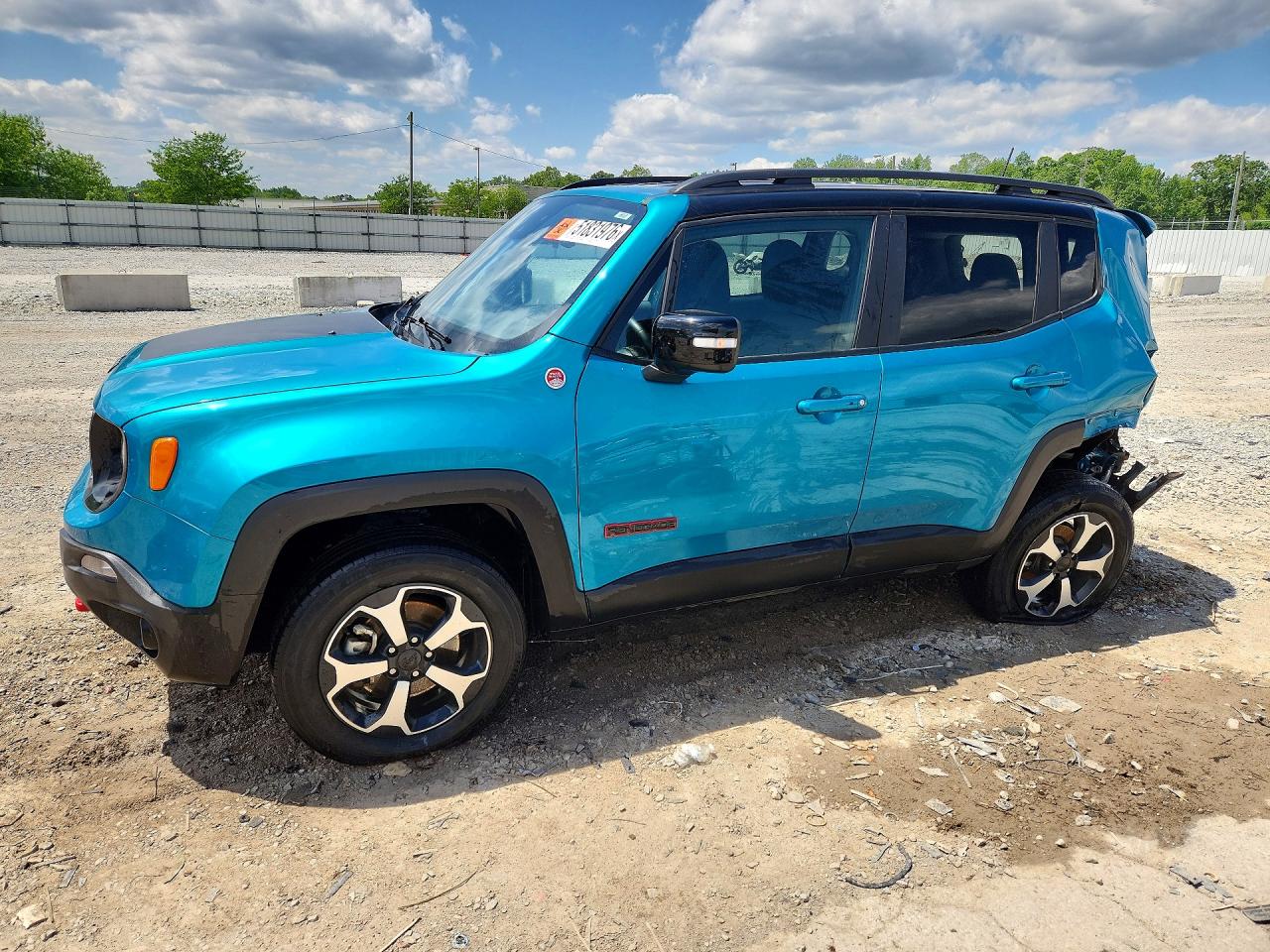 ZACNJDC15NPN60870 · 2022 JEEP RENEGADE