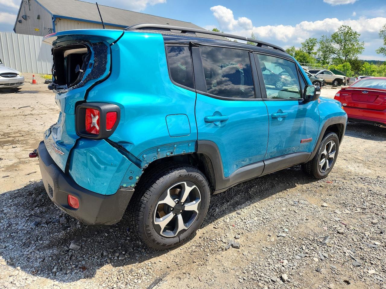 ZACNJDC15NPN60870 · 2022 JEEP RENEGADE · 3/13