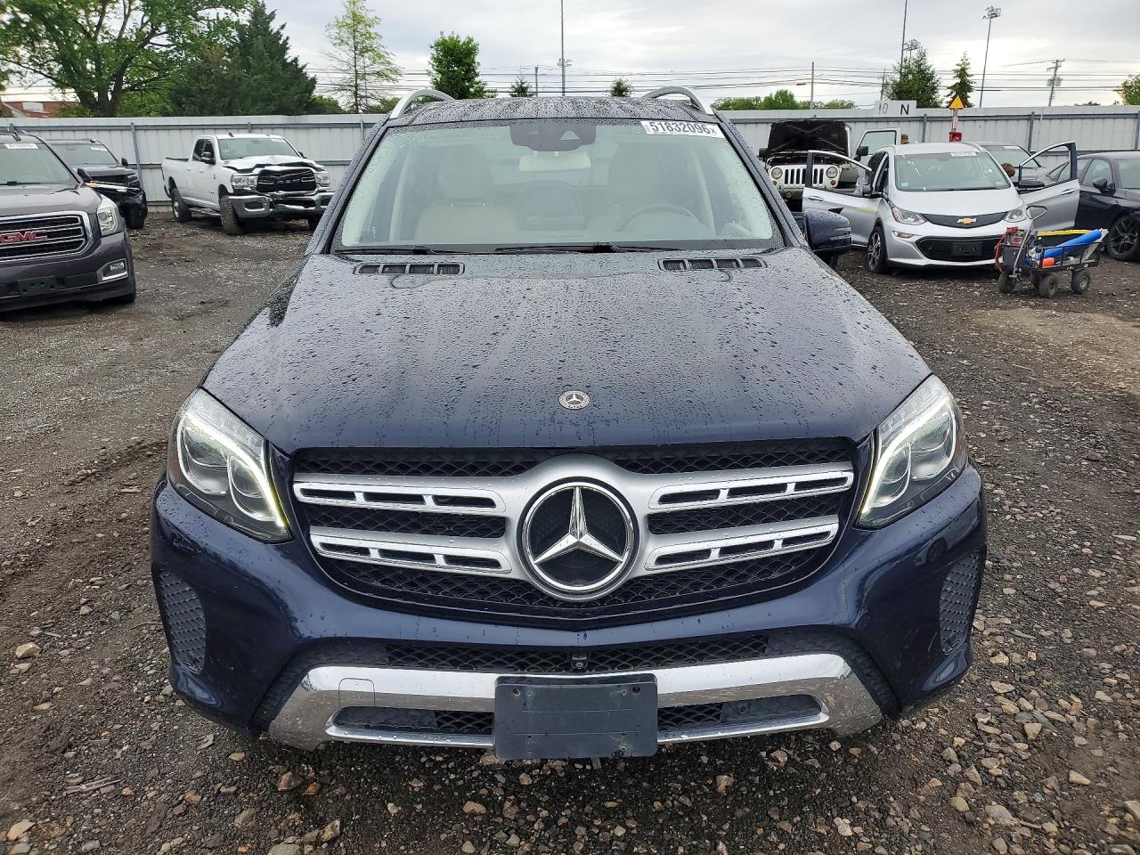 4JGDF6EE0JB016207 · 2018 MERCEDES-BENZ GLS · 5/13