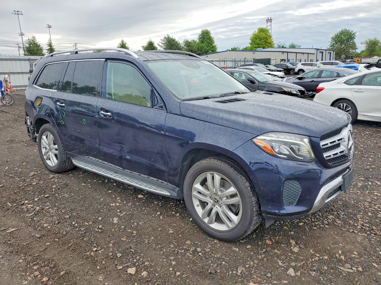 4JGDF6EE0JB016207 · 2018 MERCEDES-BENZ GLS · 4/13