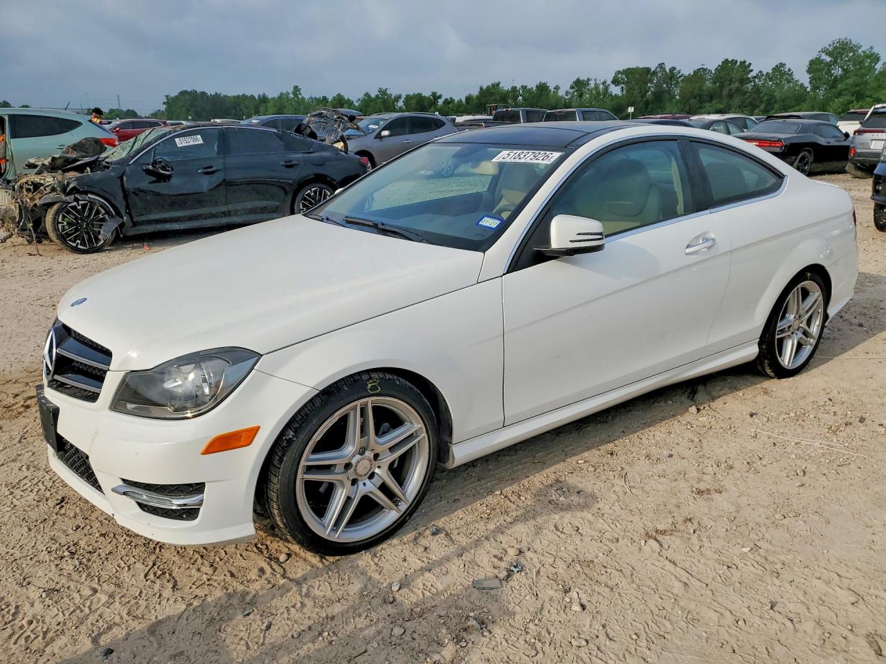 WDDGJ4HB6EG215718 · 2014 MERCEDES-BENZ C
