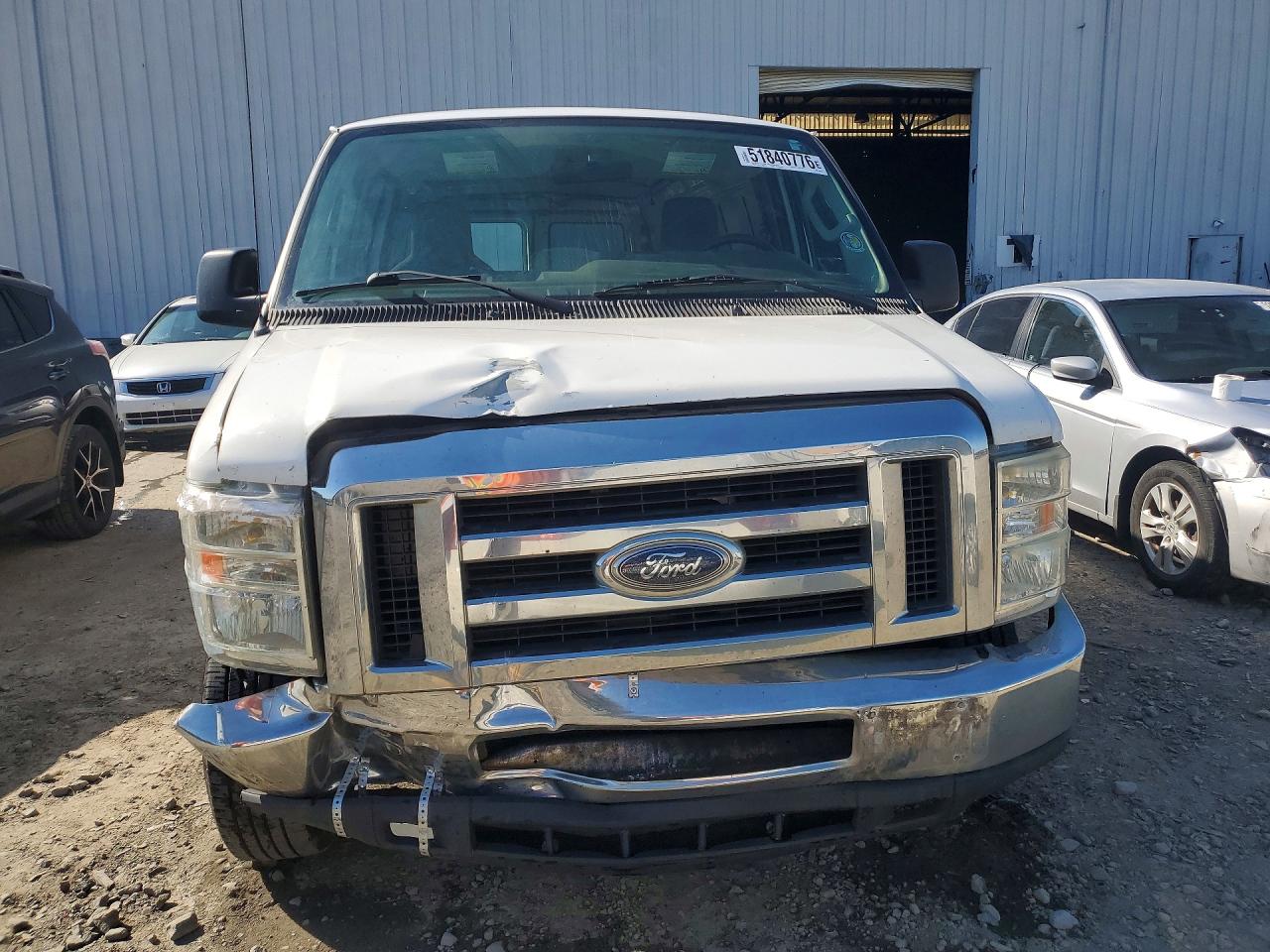 1FTNE2EW9BDA41738 · 2011 FORD ECONOLINE · 5/13