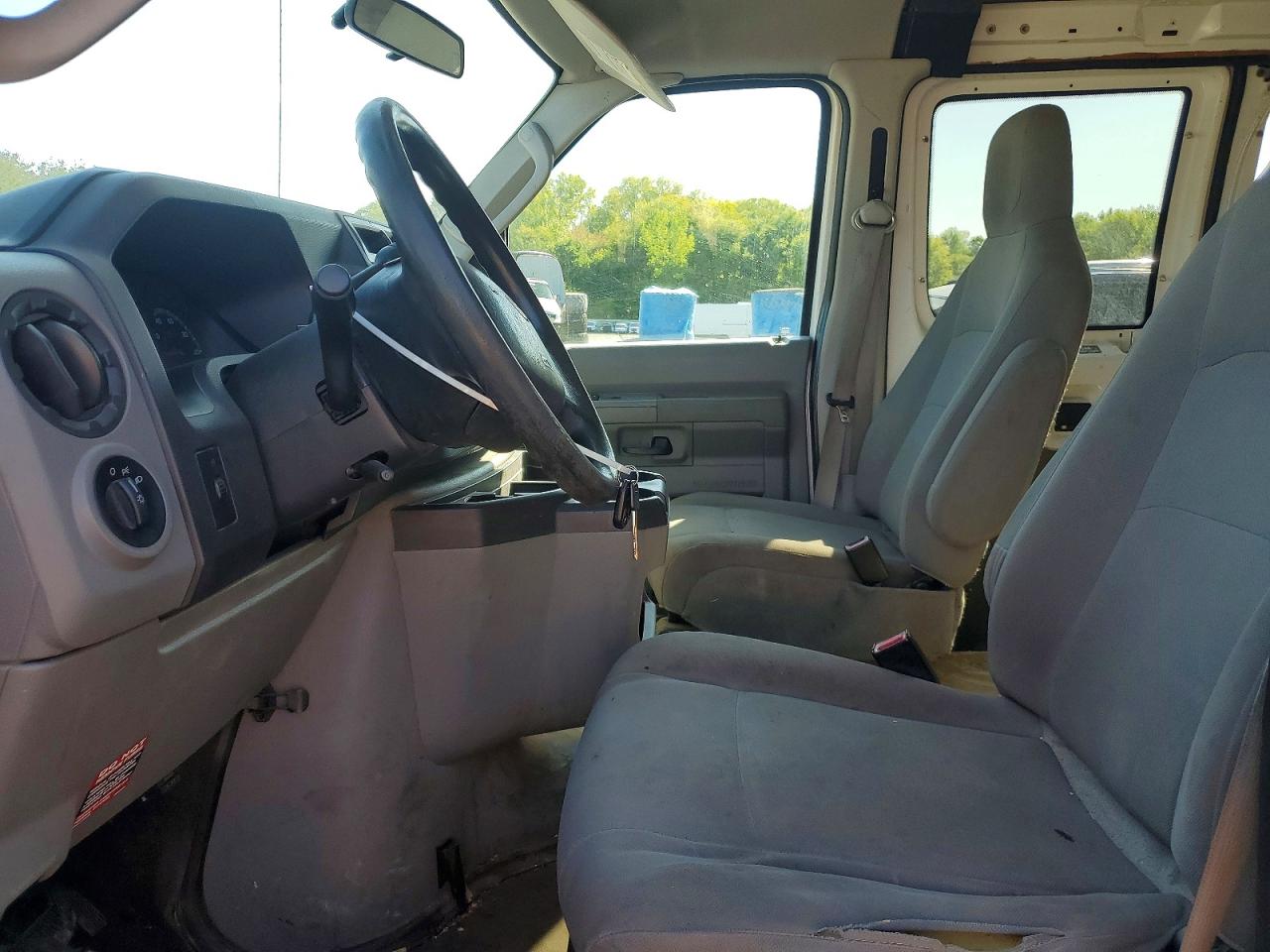 1FTNE2EW9BDA41738 · 2011 FORD ECONOLINE · 7/13