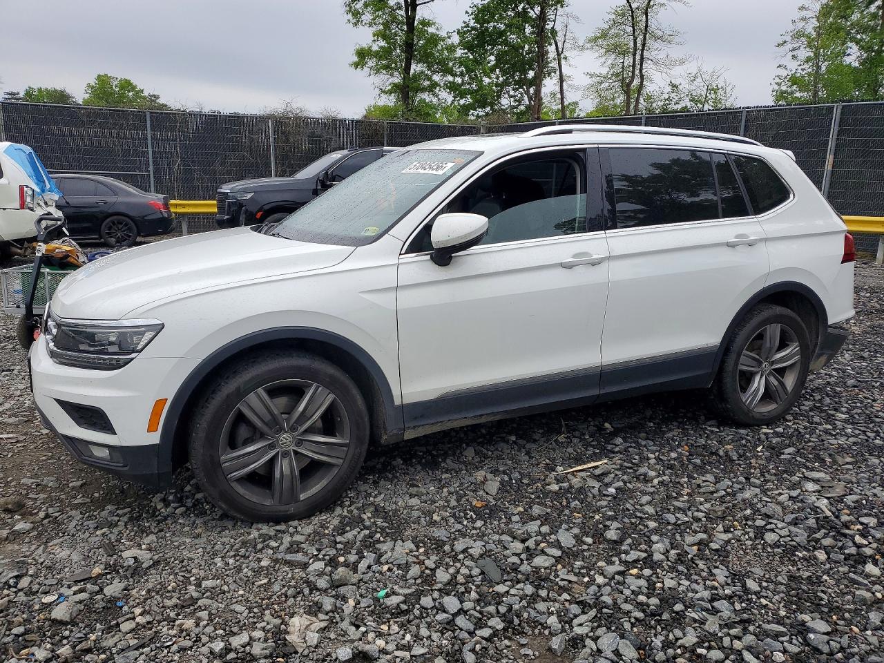 3VV5B7AX8JM004253 · 2018 VOLKSWAGEN TIGUAN