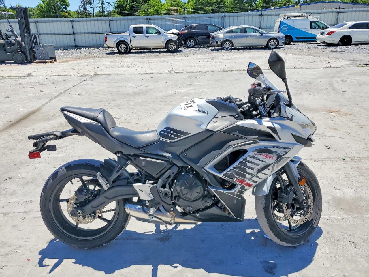 ML5EXEP15TDAG8779 · 2026 KAWASAKI EX650