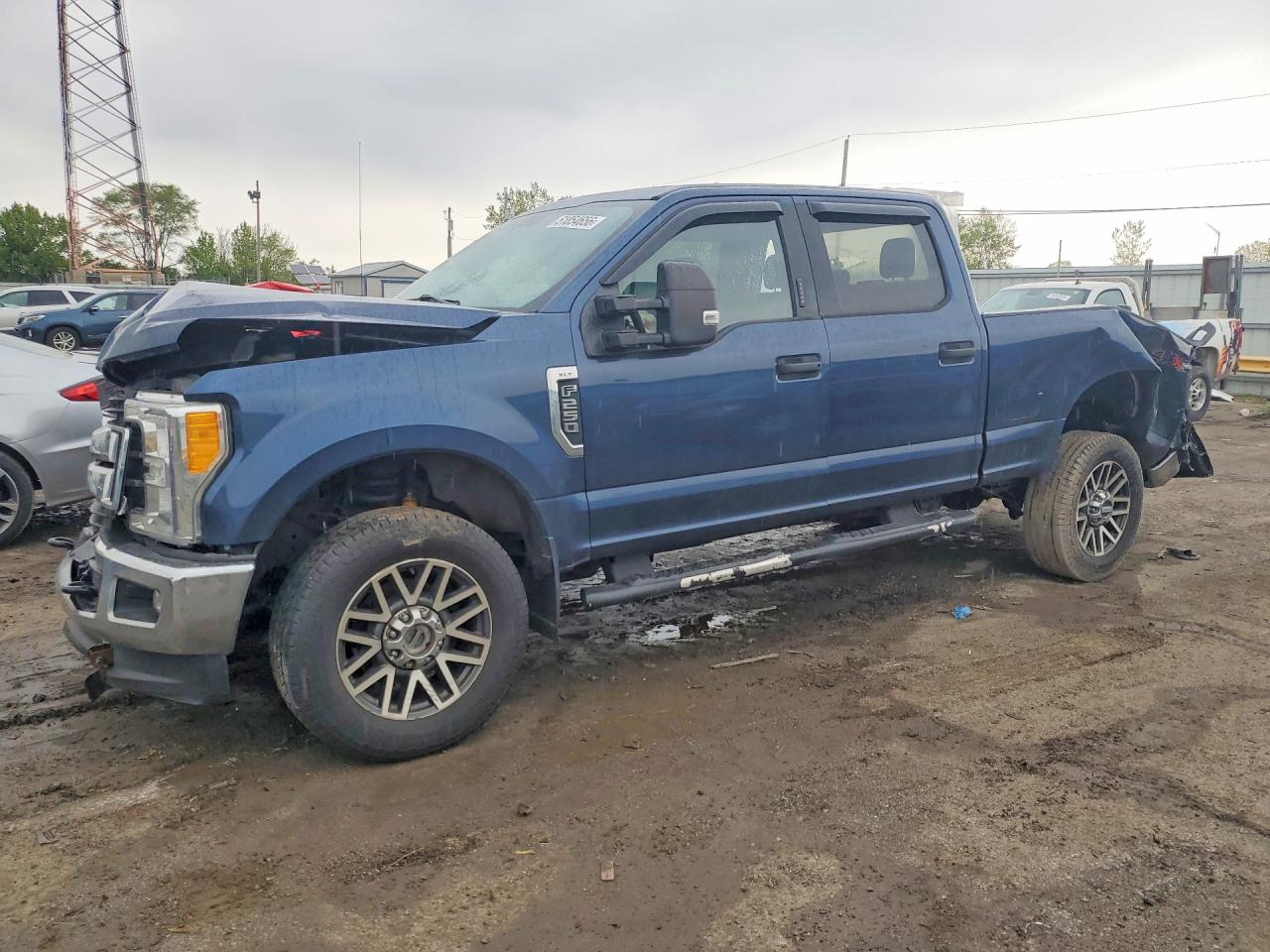 1FT7W2B64HEE38884 · 2017 FORD F250