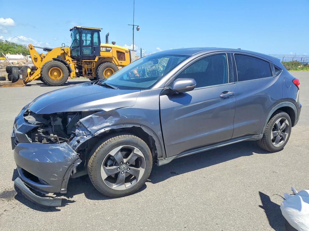 3CZRU6H53JG700777 · 2018 HONDA HR-V