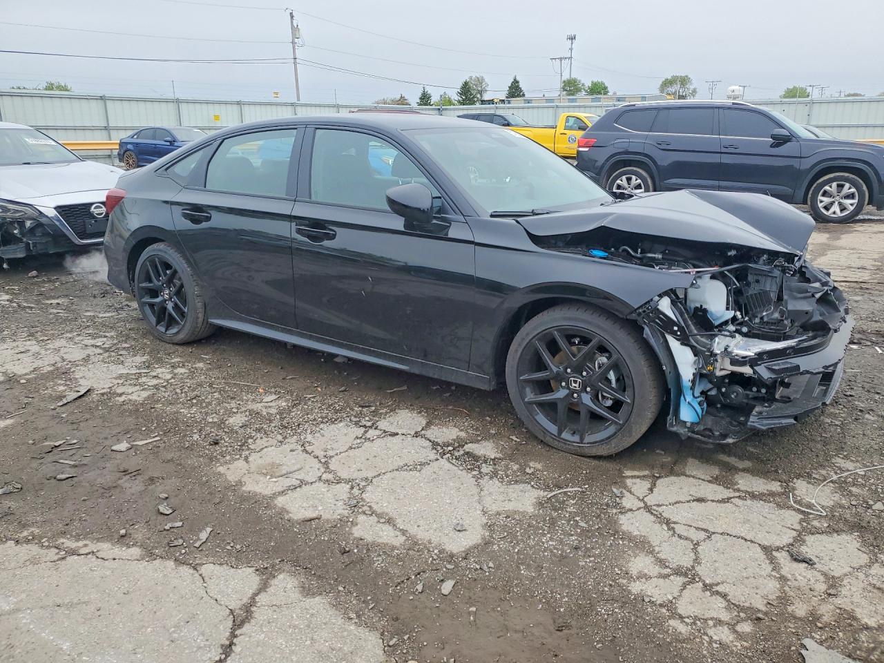 2HGFE2F58TH568945 · 2026 HONDA CIVIC · 4/13