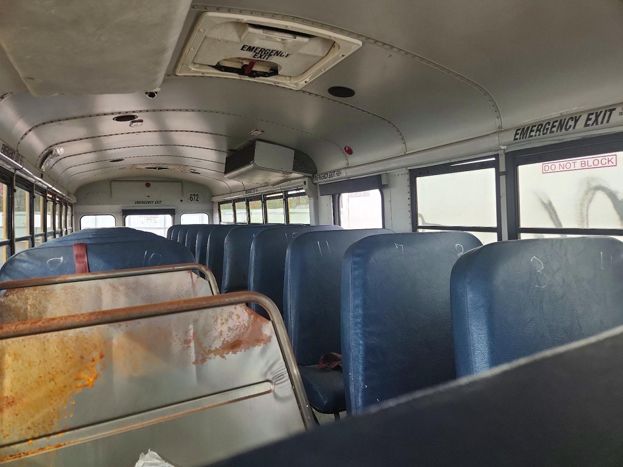 4UZAAXCS75CU88078 · 2005 THOMAS BUS · 6/10