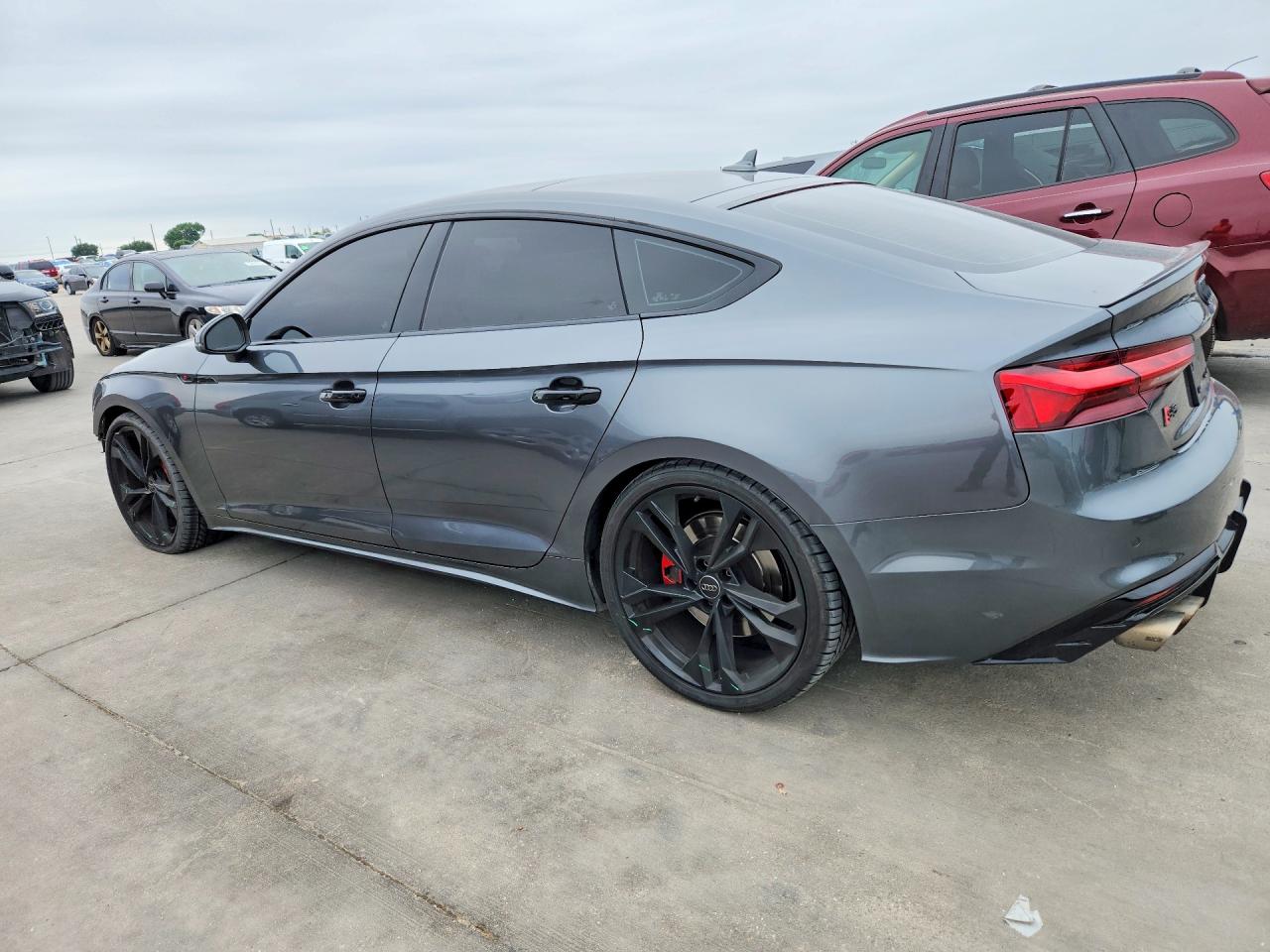 WAUC4CF53LA005582 · 2020 AUDI S5 · 2/13