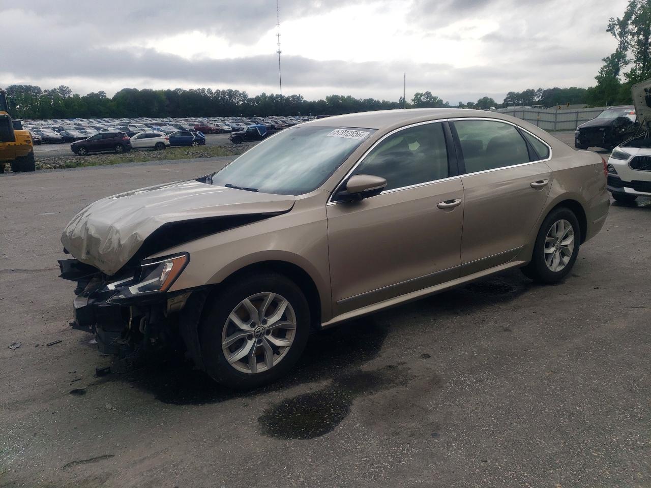 1VWAT7A38GC036196 · 2016 VOLKSWAGEN PASSAT