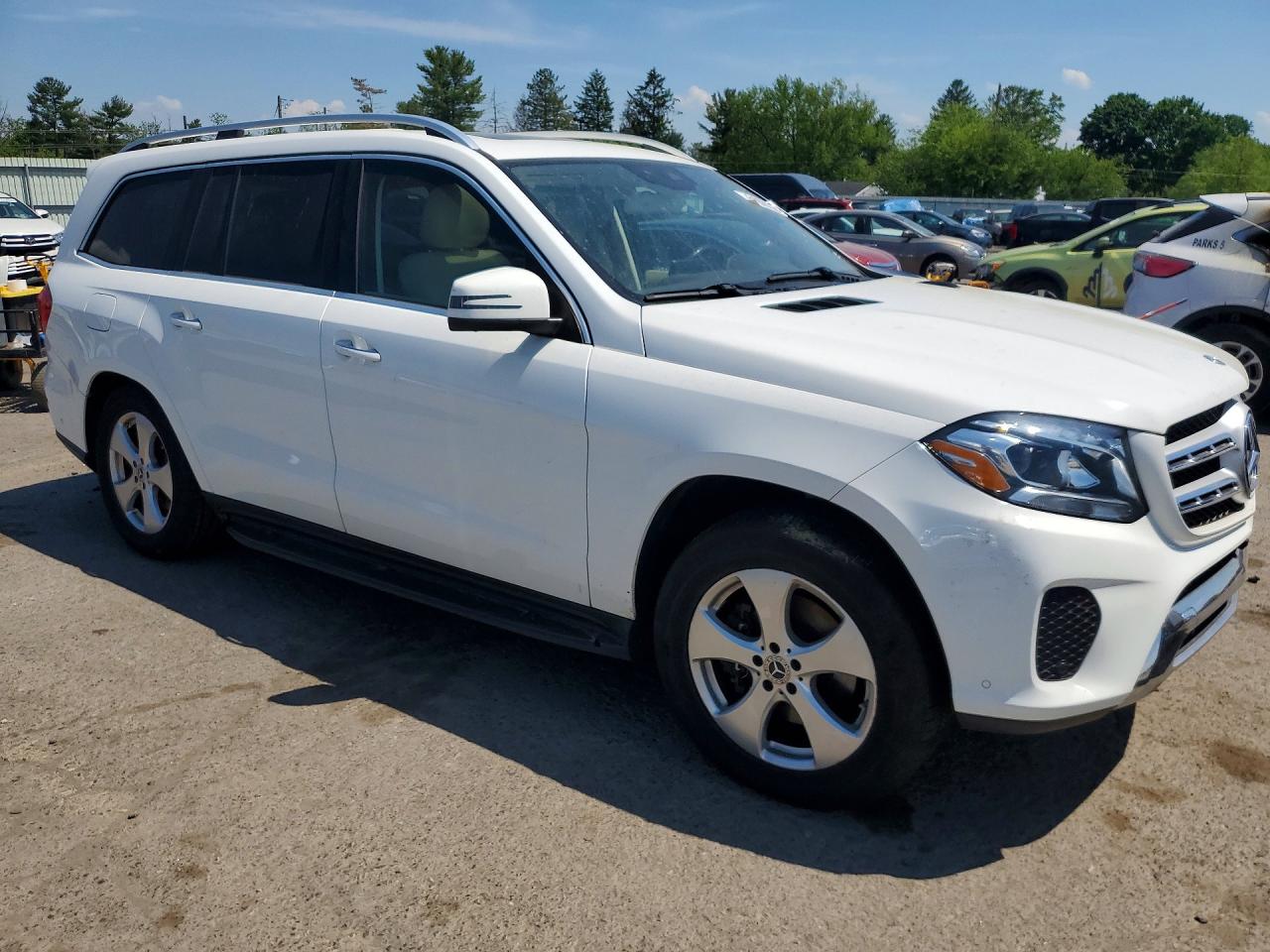 4JGDF6EE8HA957968 · 2017 MERCEDES-BENZ GLS · 4/13