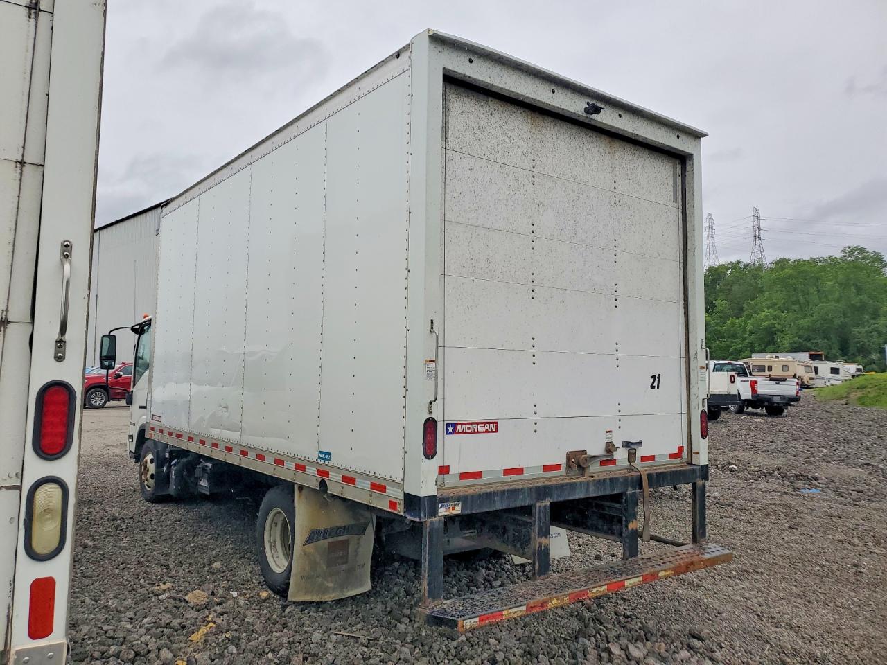 JALC4W163N7016407 · 2022 ISUZU NPR HD · 2/13