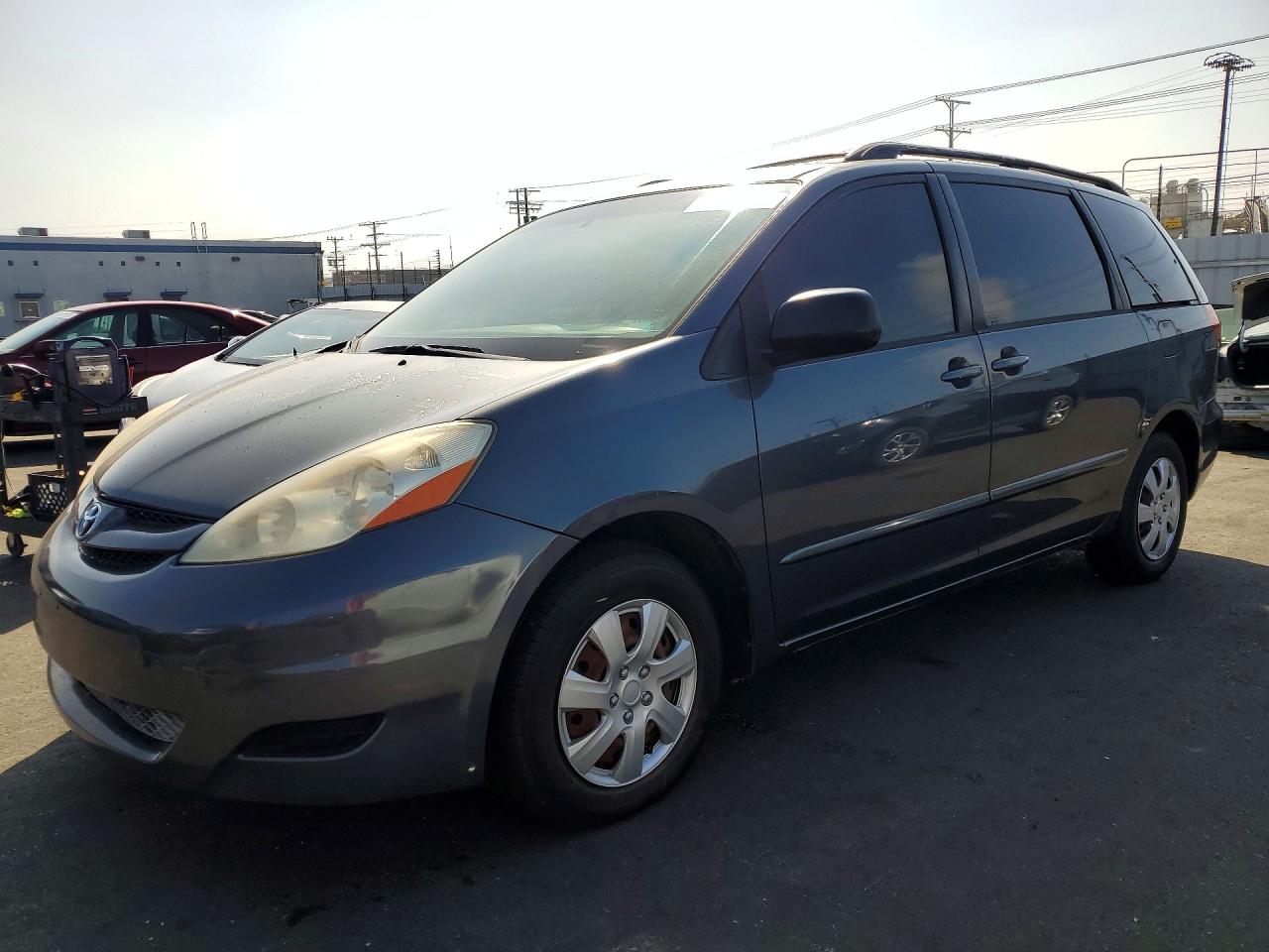 5TDZK23C48S220656 · 2008 TOYOTA SIENNA