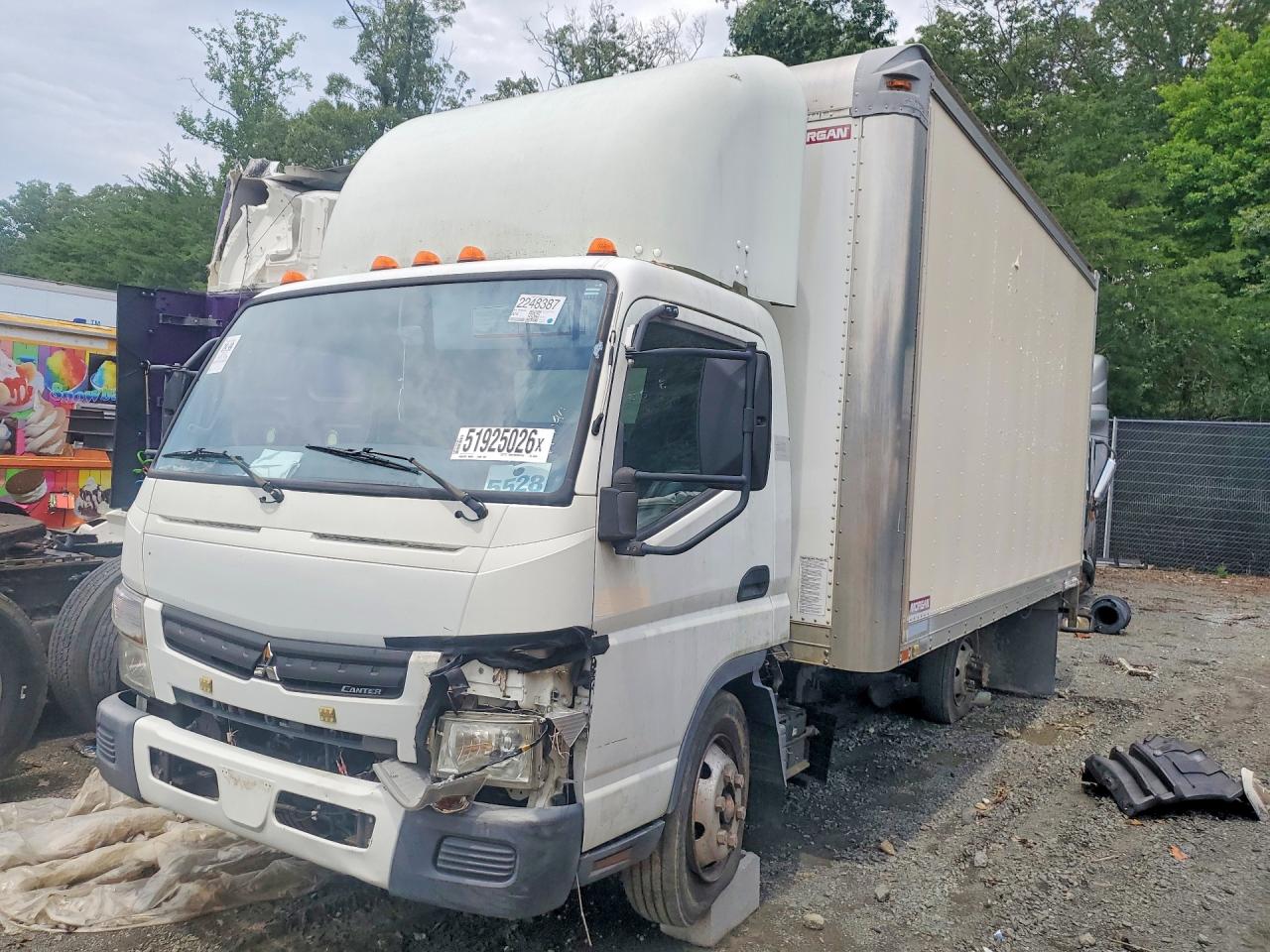 JL6BNG1A2CK003444 · 2012 MITSUBISHI FEC72S