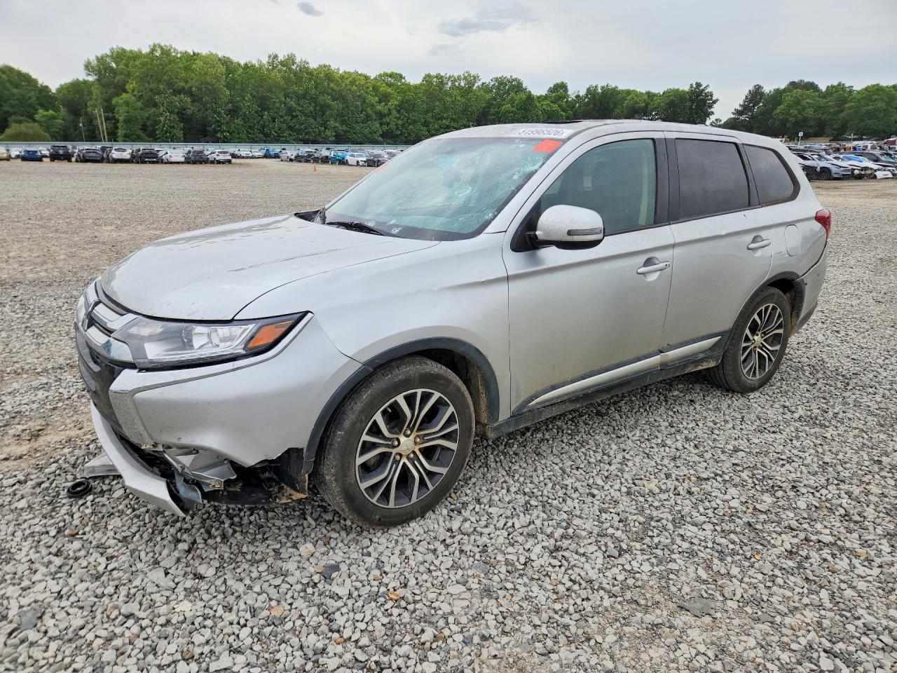 JA4AD3A31JZ005380 · 2018 MITSUBISHI OUTLANDER