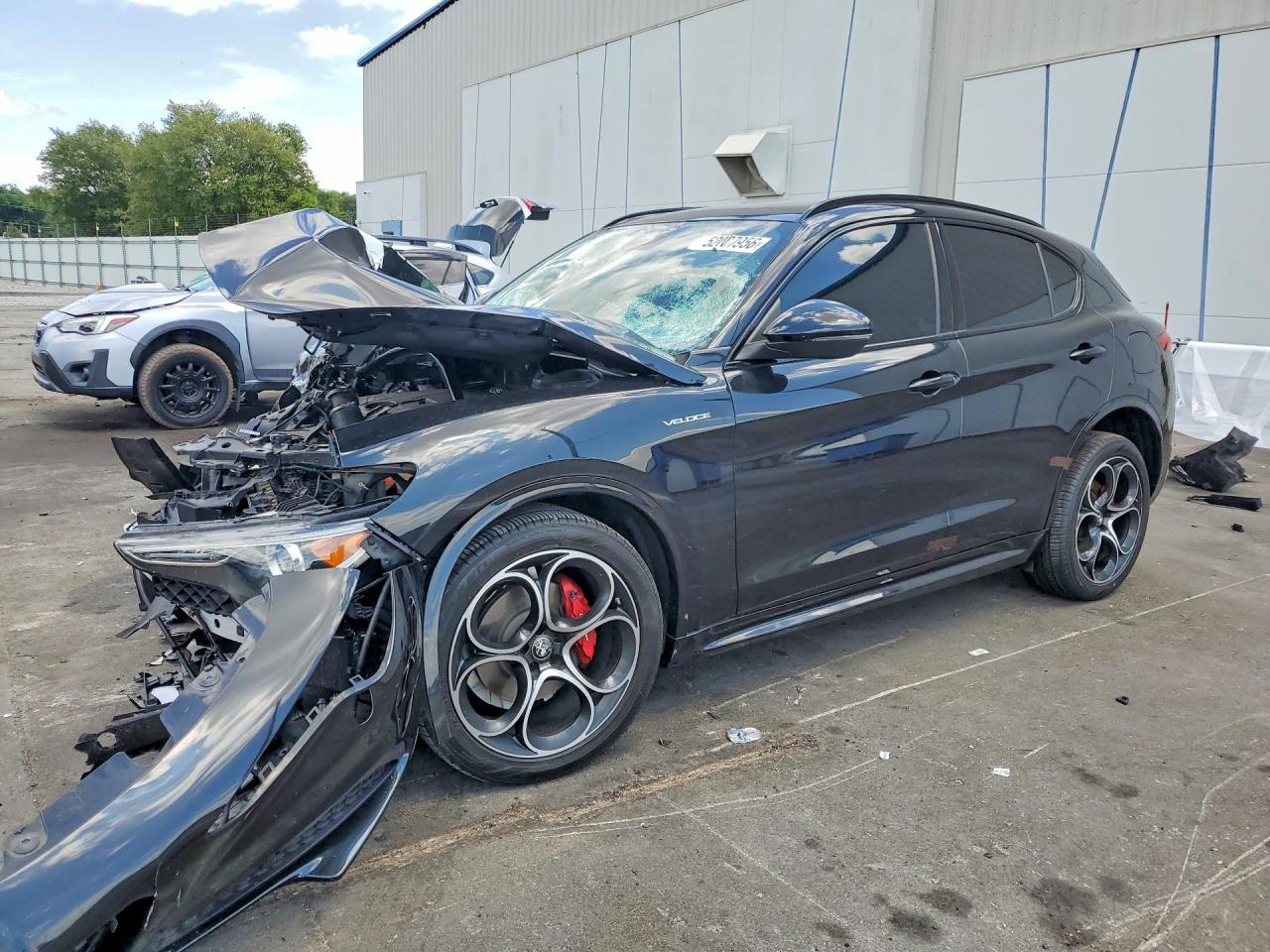 ZASPAKBN3N7D41463 · 2022 ALFA ROMEO STELVIO