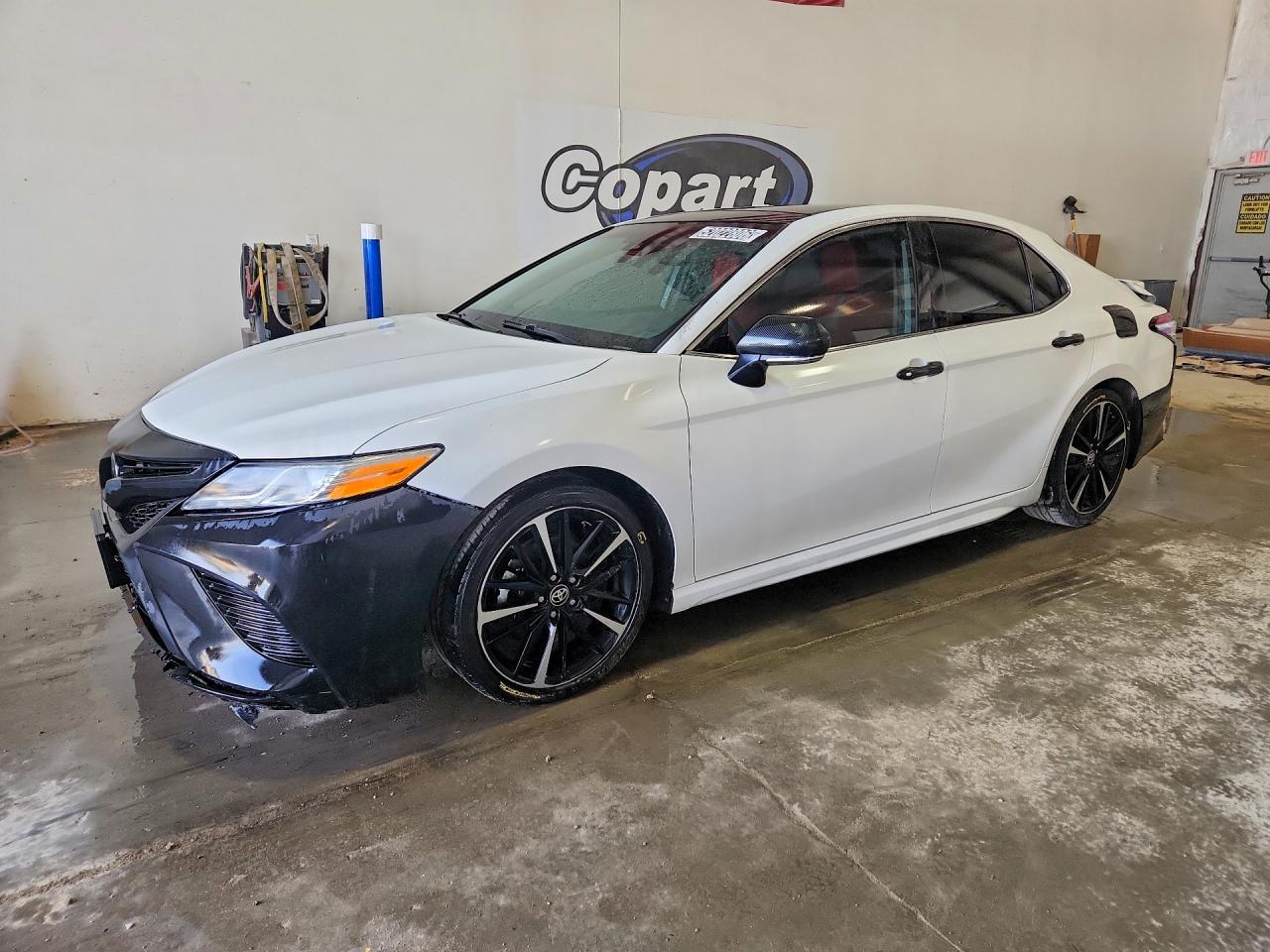 2020 TOYOTA CAMRY