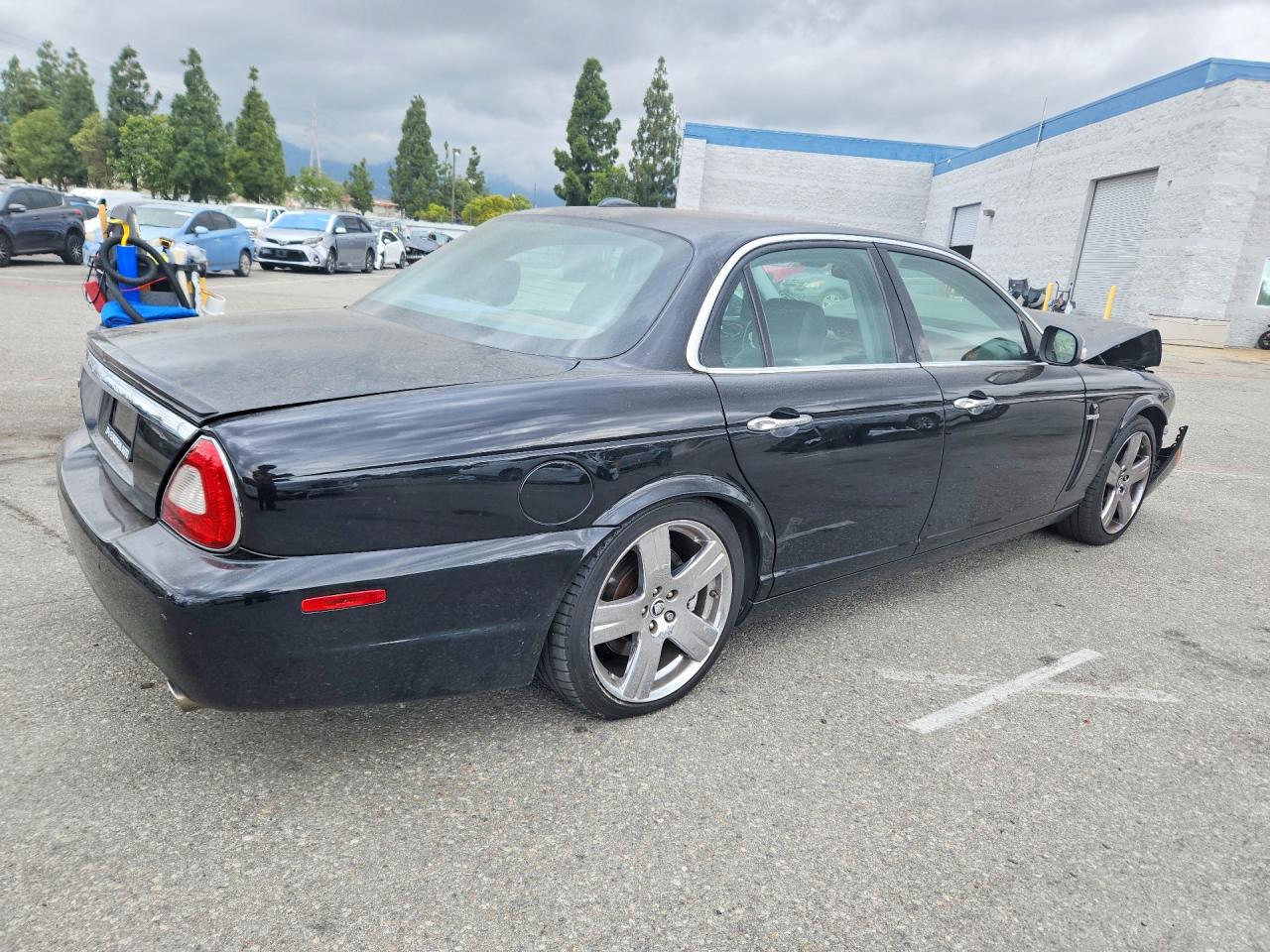 SAJWA71B28SH23935 · 2008 JAGUAR XJ8 · 3/12