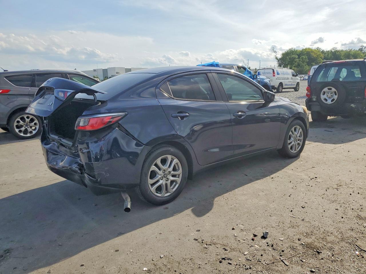 3MYDLBYV6HY176204 · 2017 TOYOTA YARIS IA · 3/12