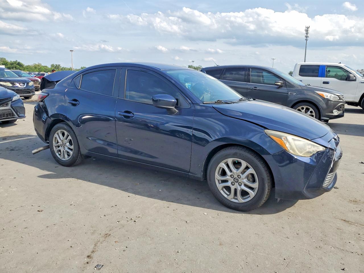 3MYDLBYV6HY176204 · 2017 TOYOTA YARIS IA · 4/12