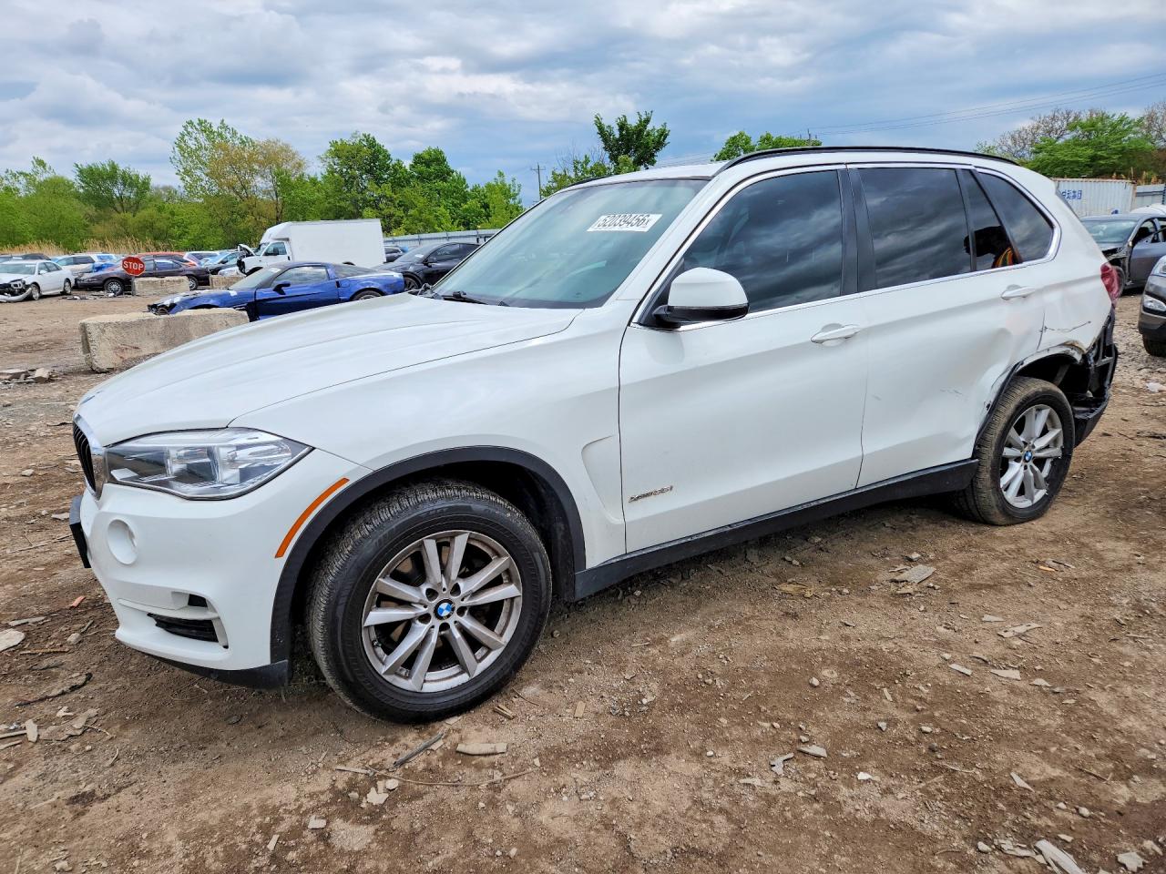 5UXKR0C56F0K67785 · 2015 BMW X5