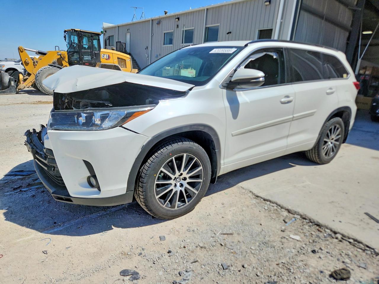 5TDJZRFH0HS433158 · 2017 TOYOTA HIGHLANDER