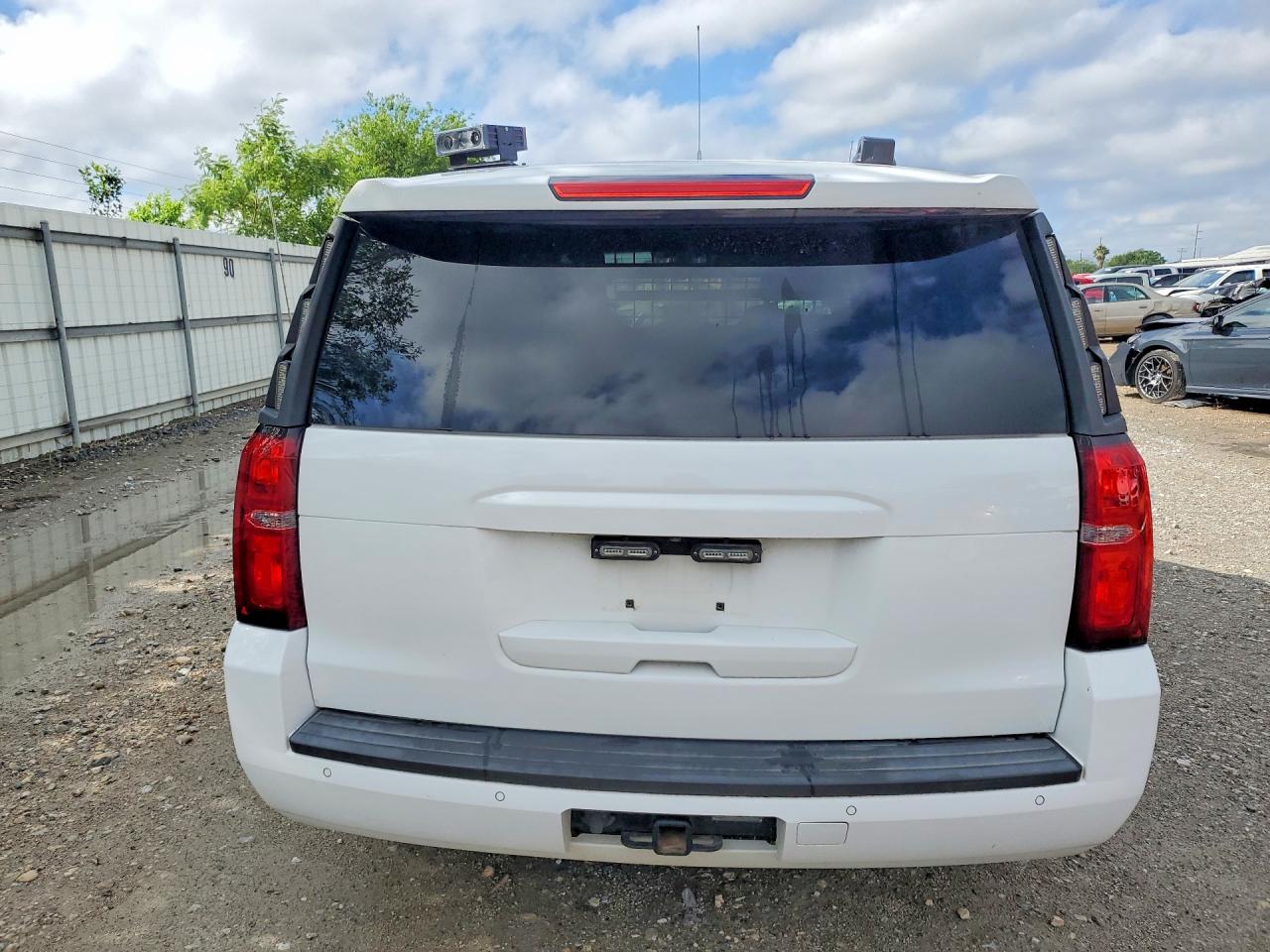 1GNLCDEC2KR298524 · 2019 CHEVROLET TAHOE · 6/13