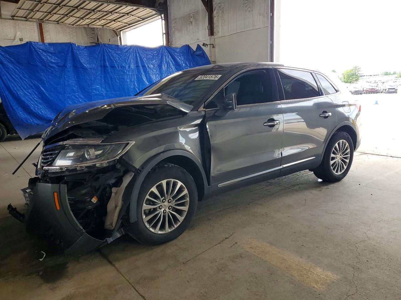 2LMPJ8KP8HBL19242 · 2017 LINCOLN MKX