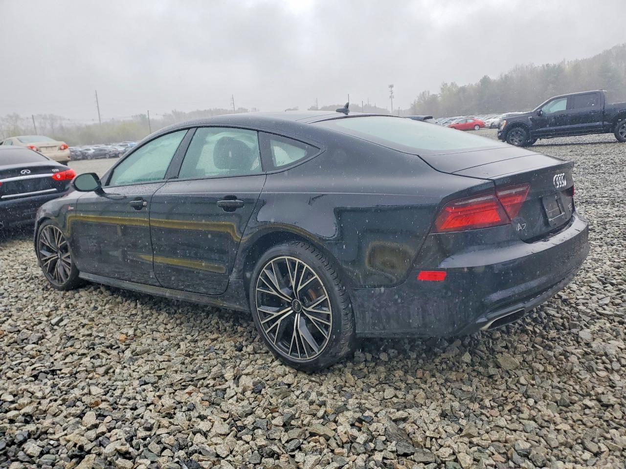 WAUWGAFC8GN154897 · 2016 AUDI A7 · 2/12