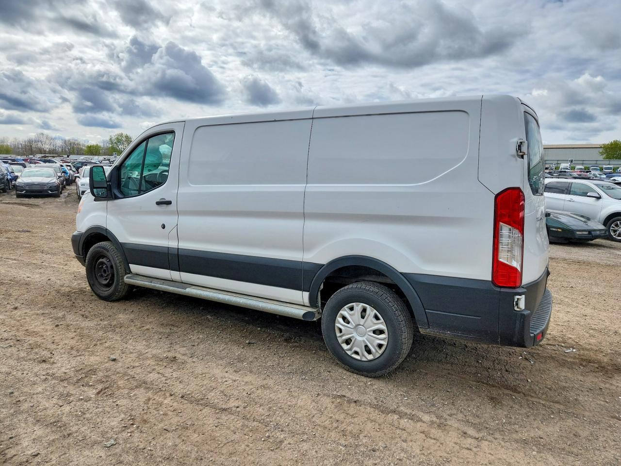 1FTYR1YM4KKA86815 · 2019 FORD TRANSIT · 2/13