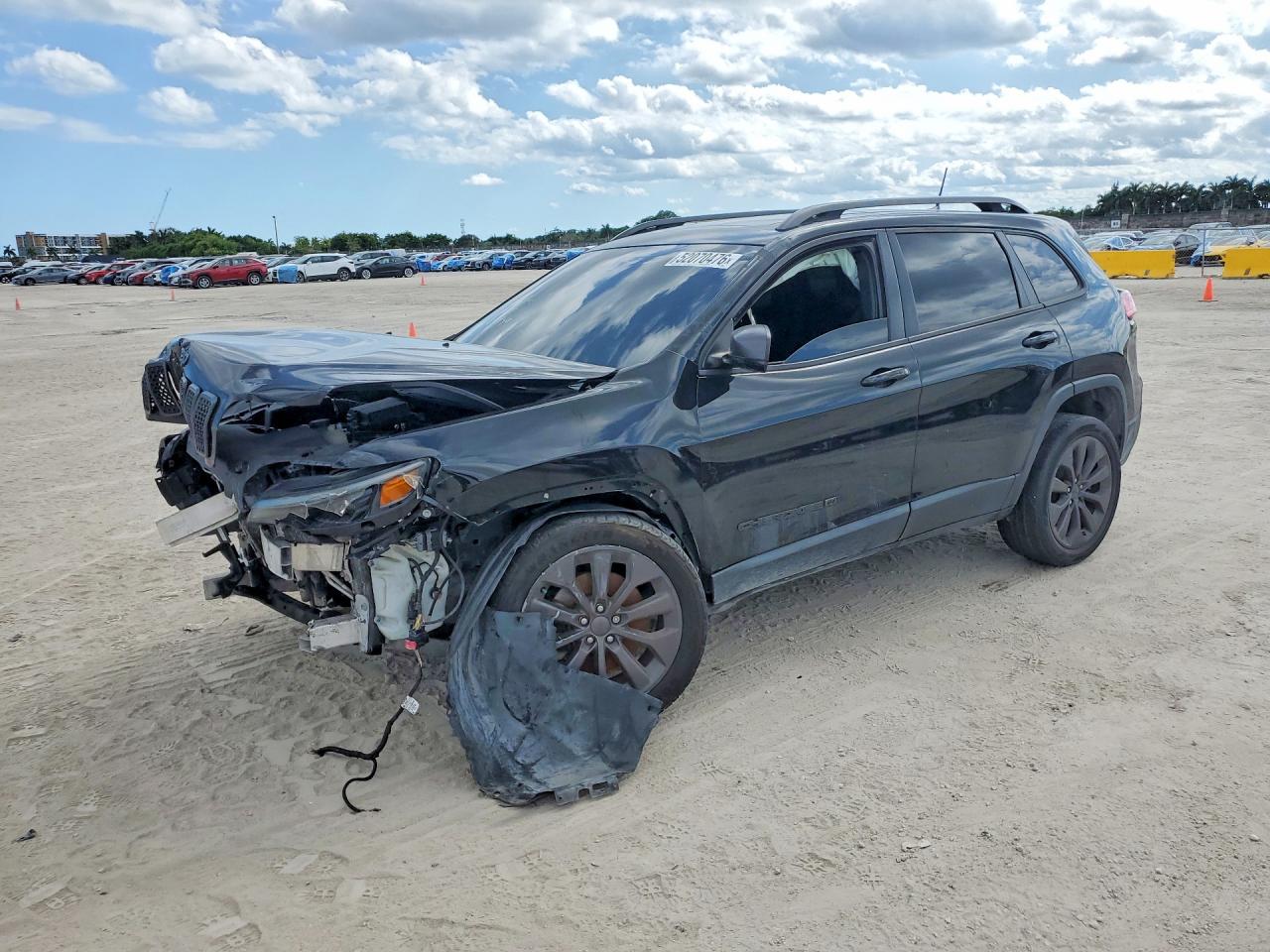 1C4PJMMX8MD122940 · 2021 JEEP CHEROKEE