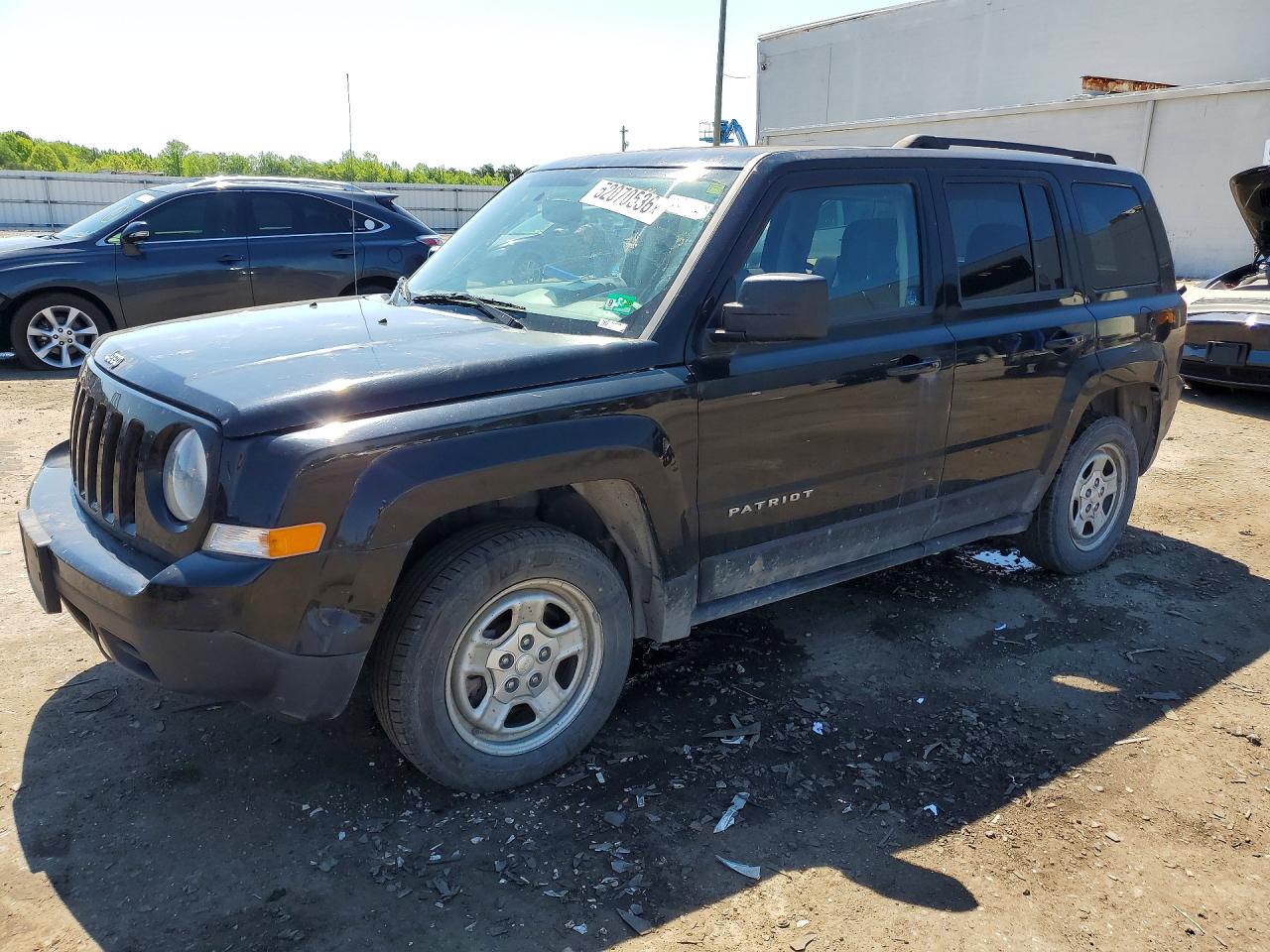 1C4NJPBB9GD656727 · 2016 JEEP PATRIOT
