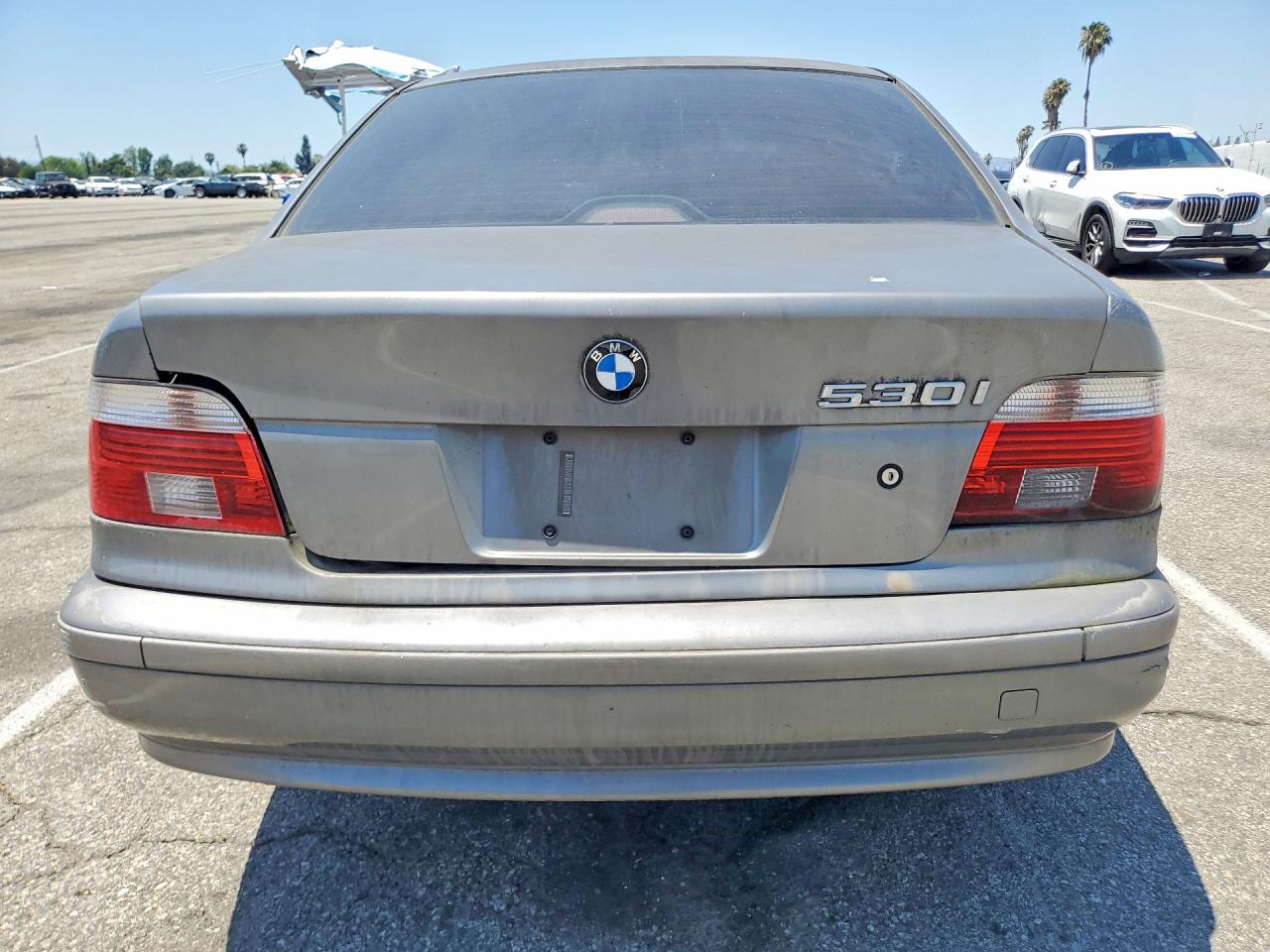 WBADT63483CK38916 · 2003 BMW 530 · 6/12