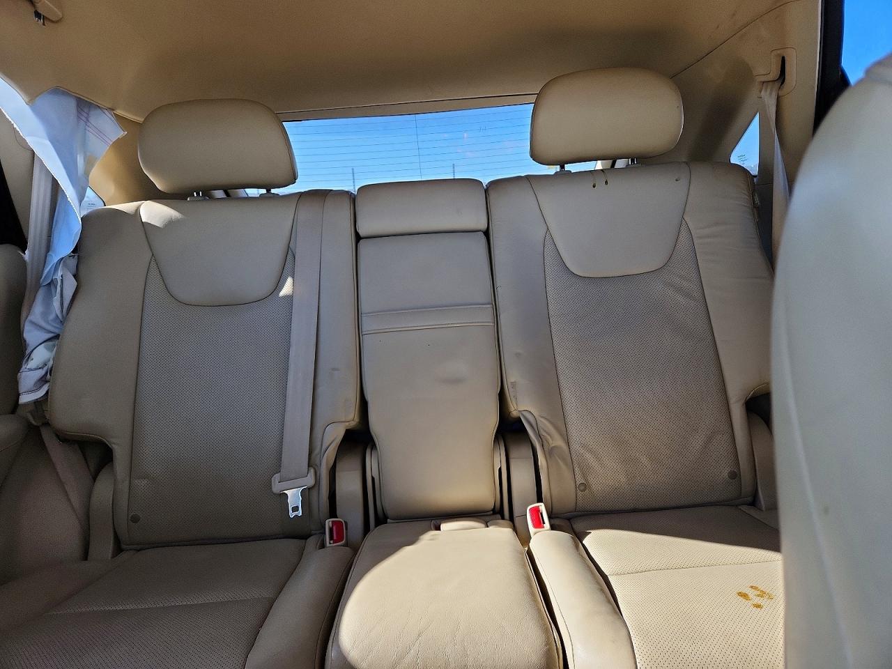 2T2BK1BA4BC116661 · 2011 LEXUS RX · 10/13