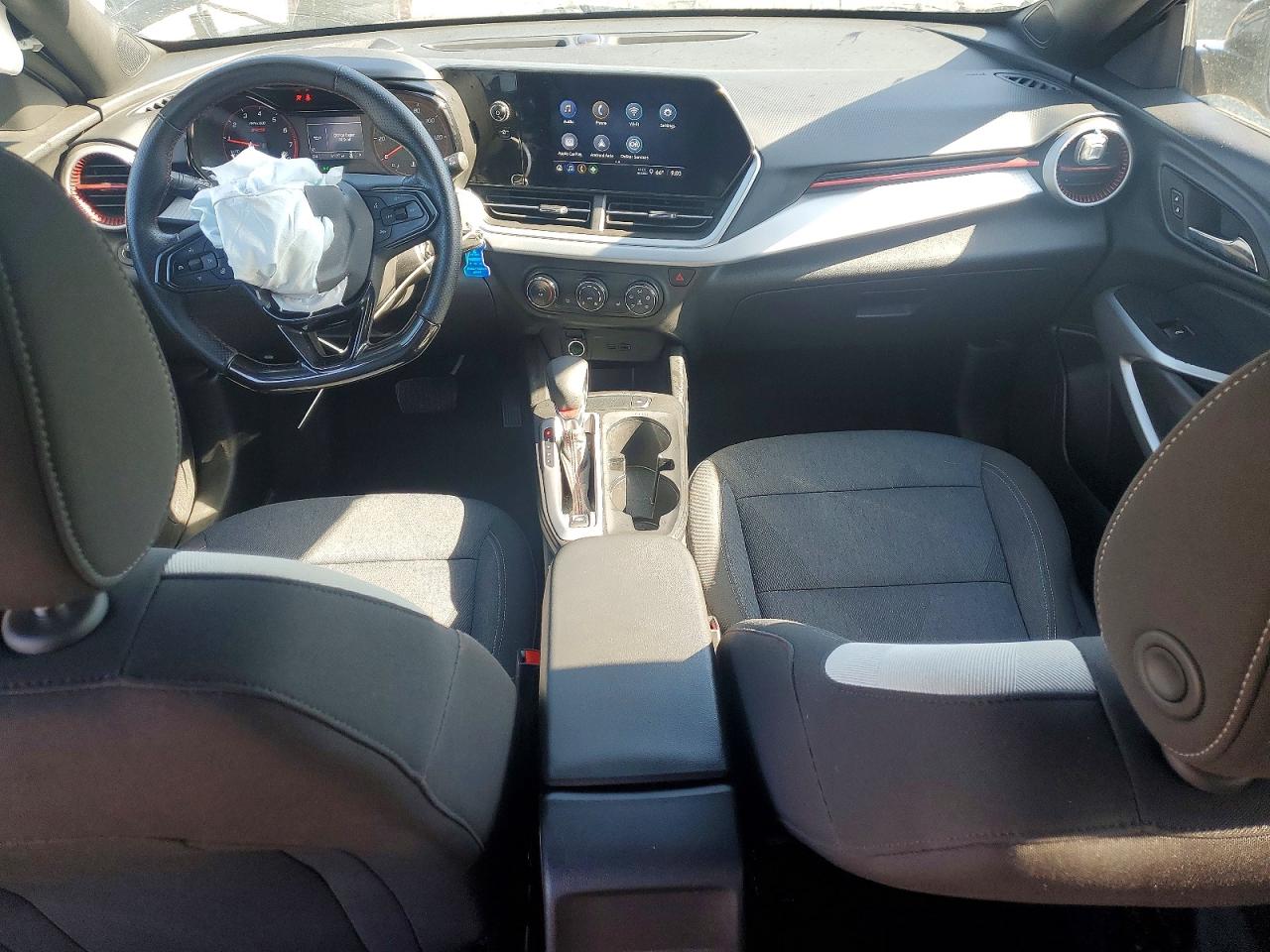 KL77LGE21RC150264 · 2024 CHEVROLET TRAX · 8/13