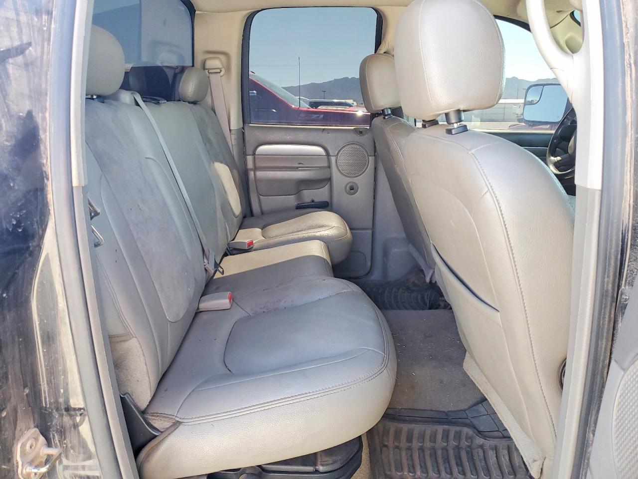 3D7MS48C35G825458 · 2005 DODGE RAM 3500 · 11/14