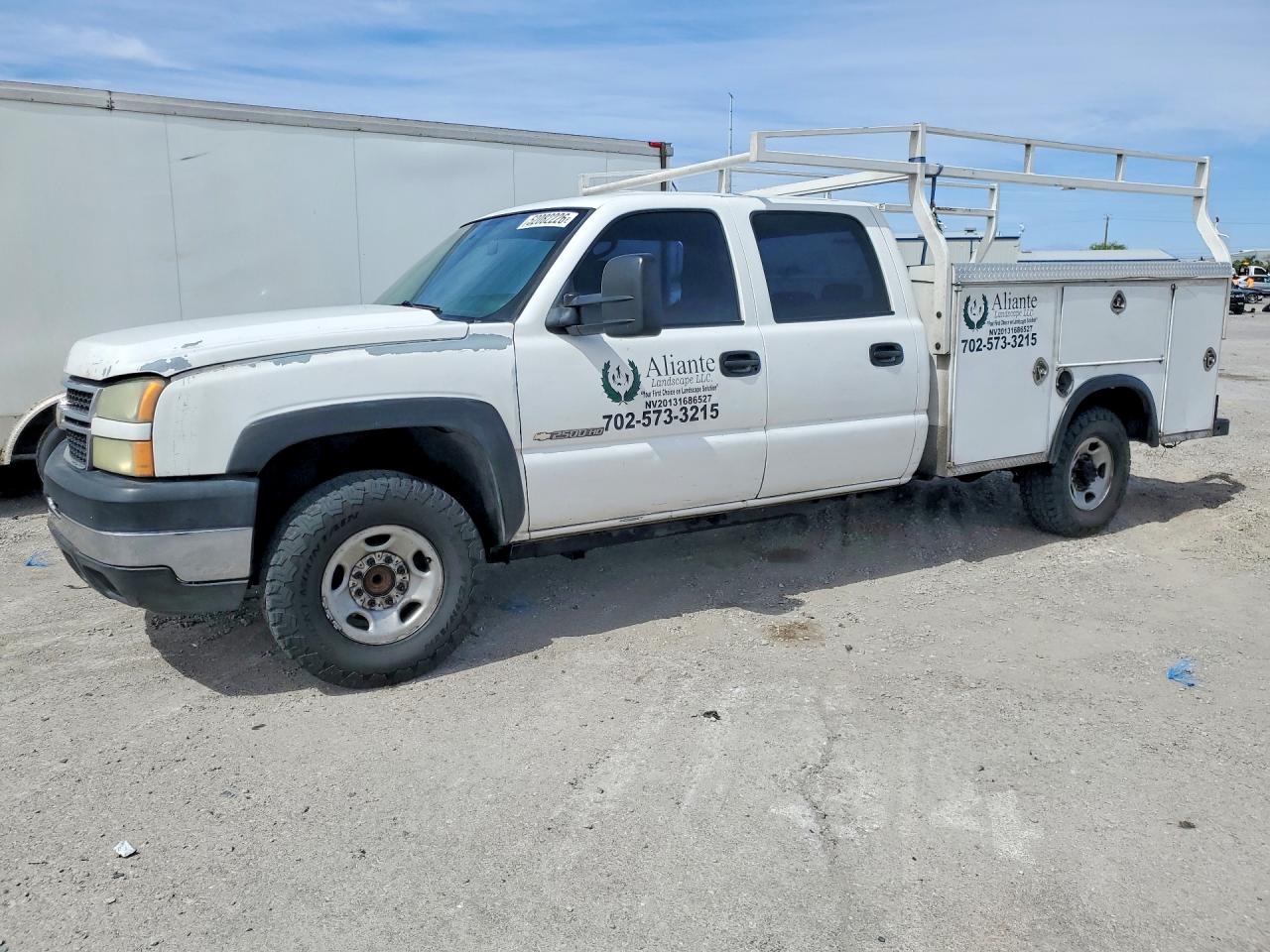 1GBHC23U16F174867 · 2006 CHEVROLET SILVERADO