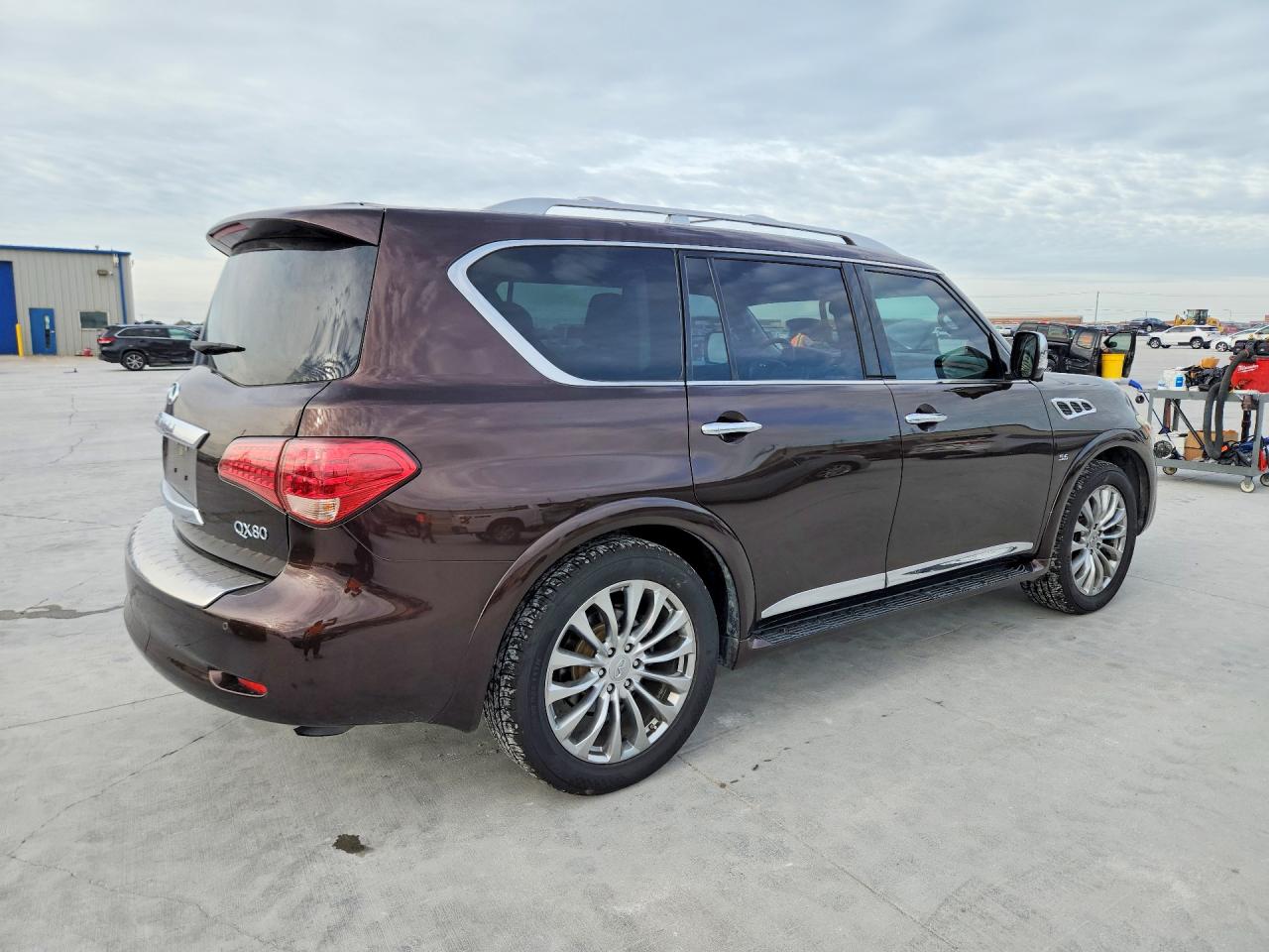 JN8AZ2NF6H9640874 · 2017 INFINITI QX80 · 3/13