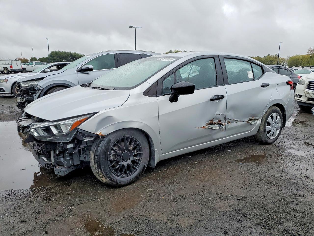 3N1CN8DV3ML819826 · 2021 NISSAN VERSA