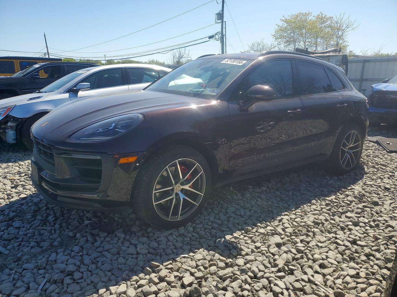 NJ2442E · 2023 PORSCHE MACAN