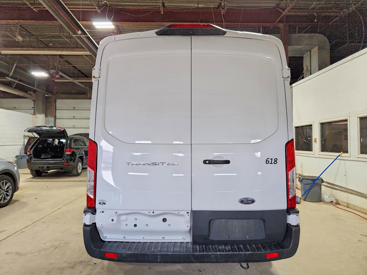 1FTBR1C87PKA27779 · 2023 FORD TRANSIT · 6/13