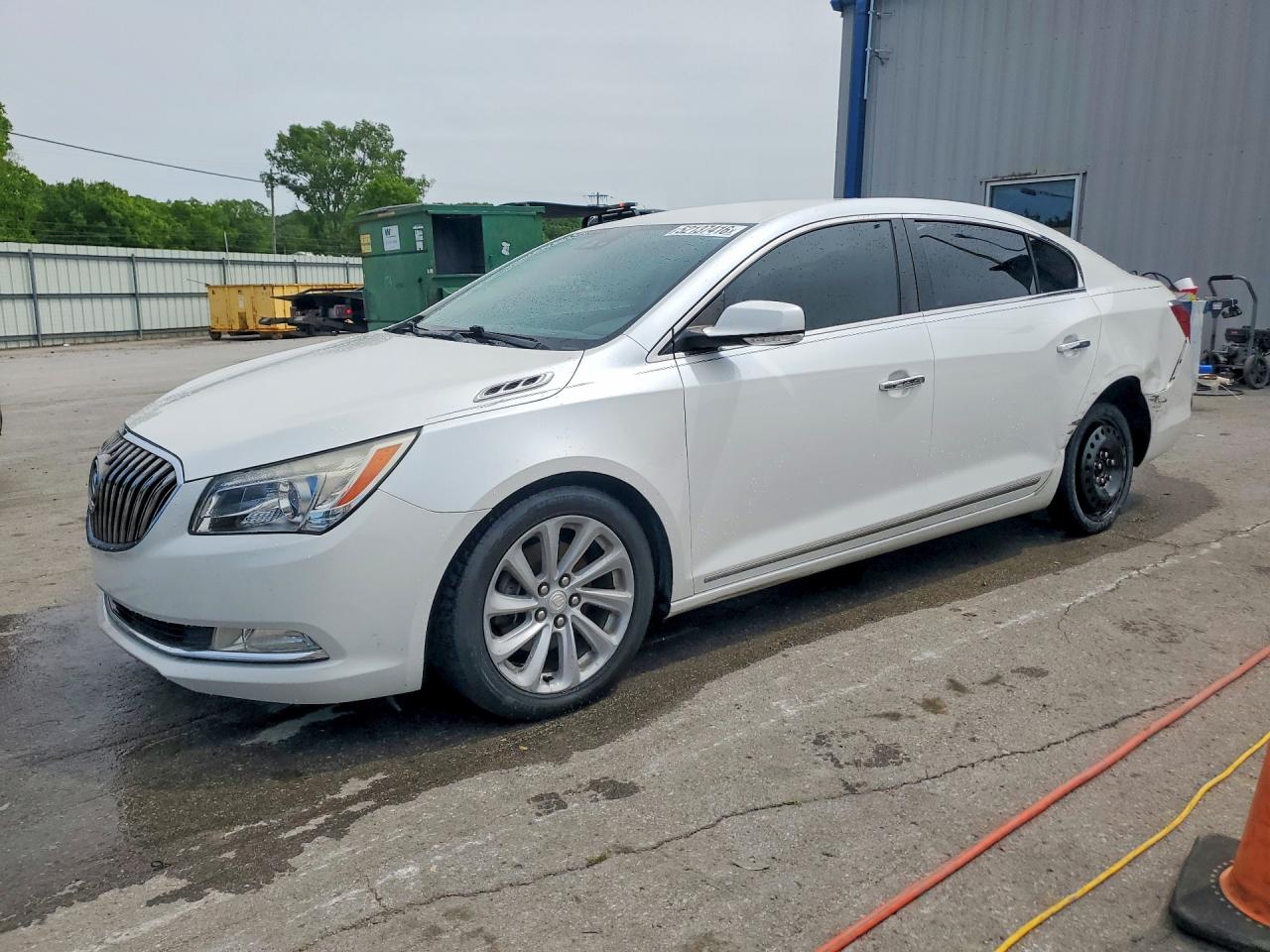 1G4GB5G34GF161783 · 2016 BUICK LACROSSE