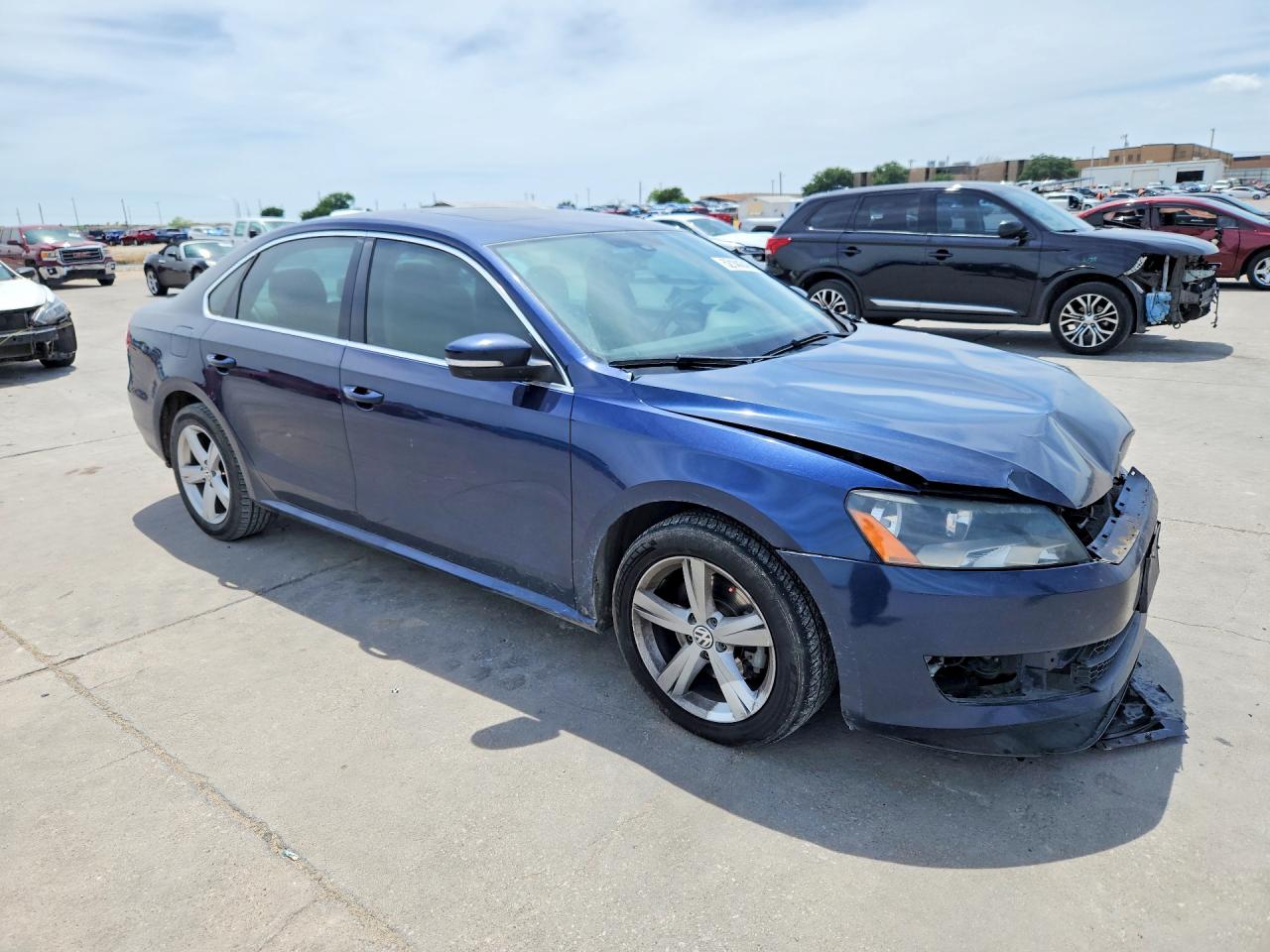 1VWBH7A32DC027060 · 2013 VOLKSWAGEN PASSAT · 4/12