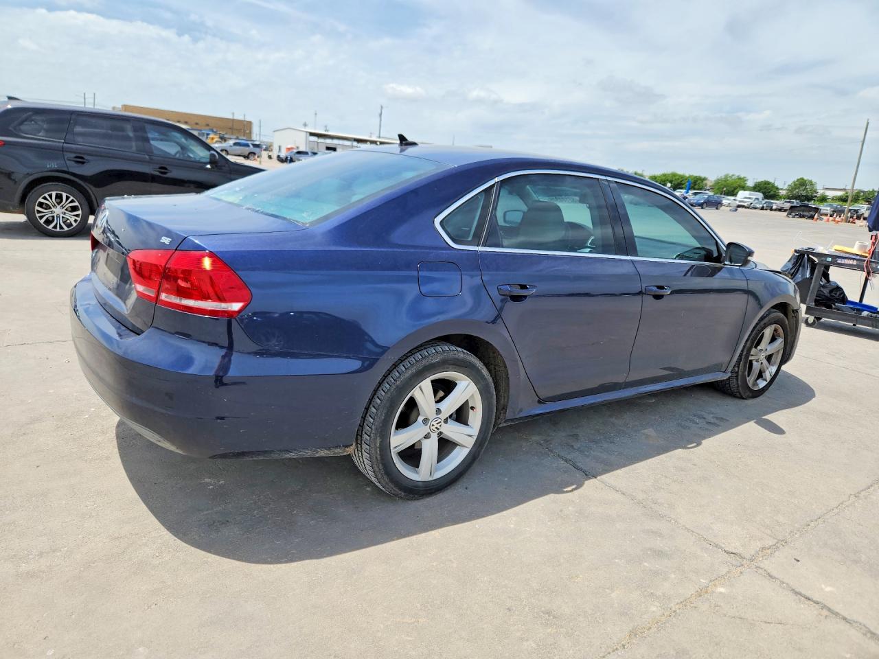 1VWBH7A32DC027060 · 2013 VOLKSWAGEN PASSAT · 3/12