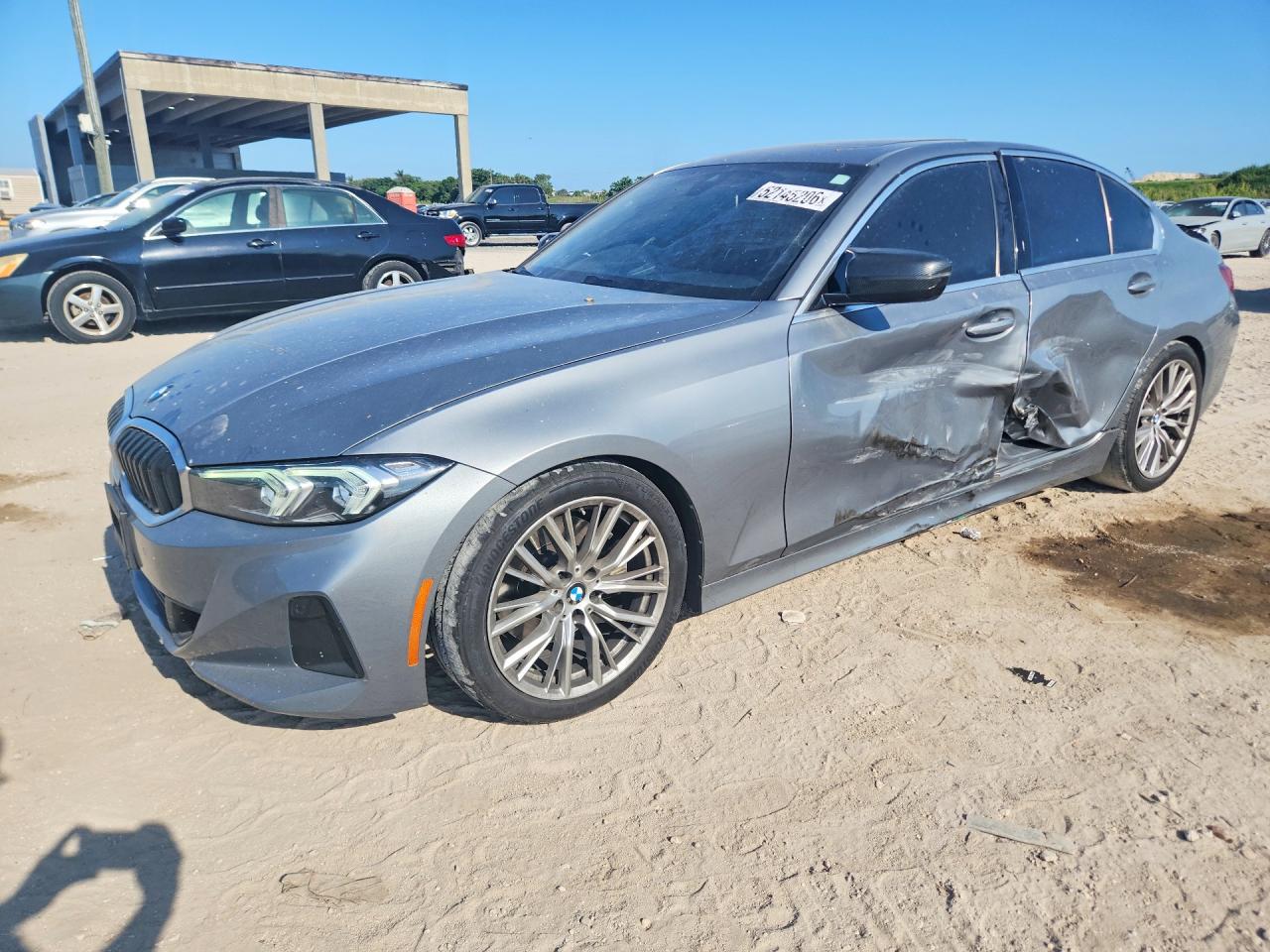 3MW69FF02R8E77197 · 2024 BMW 330I
