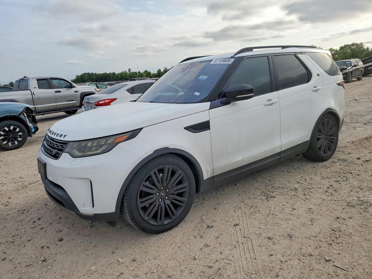 SALRRBBVXHA045771 · 2017 LAND ROVER DISCOVERY