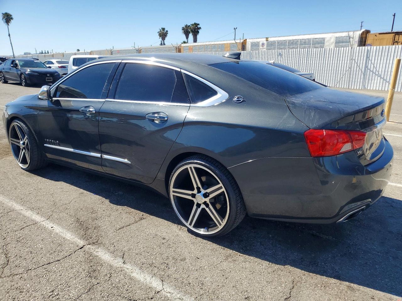 2G1165S33F9105288 · 2015 CHEVROLET IMPALA · 2/12