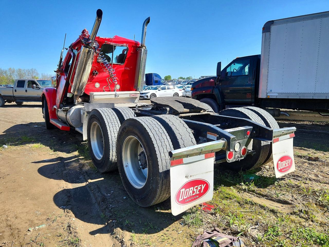 3ALXFB008LDME8748 · 2020 FREIGHTLINER TRAC/TRAIL · 3/10